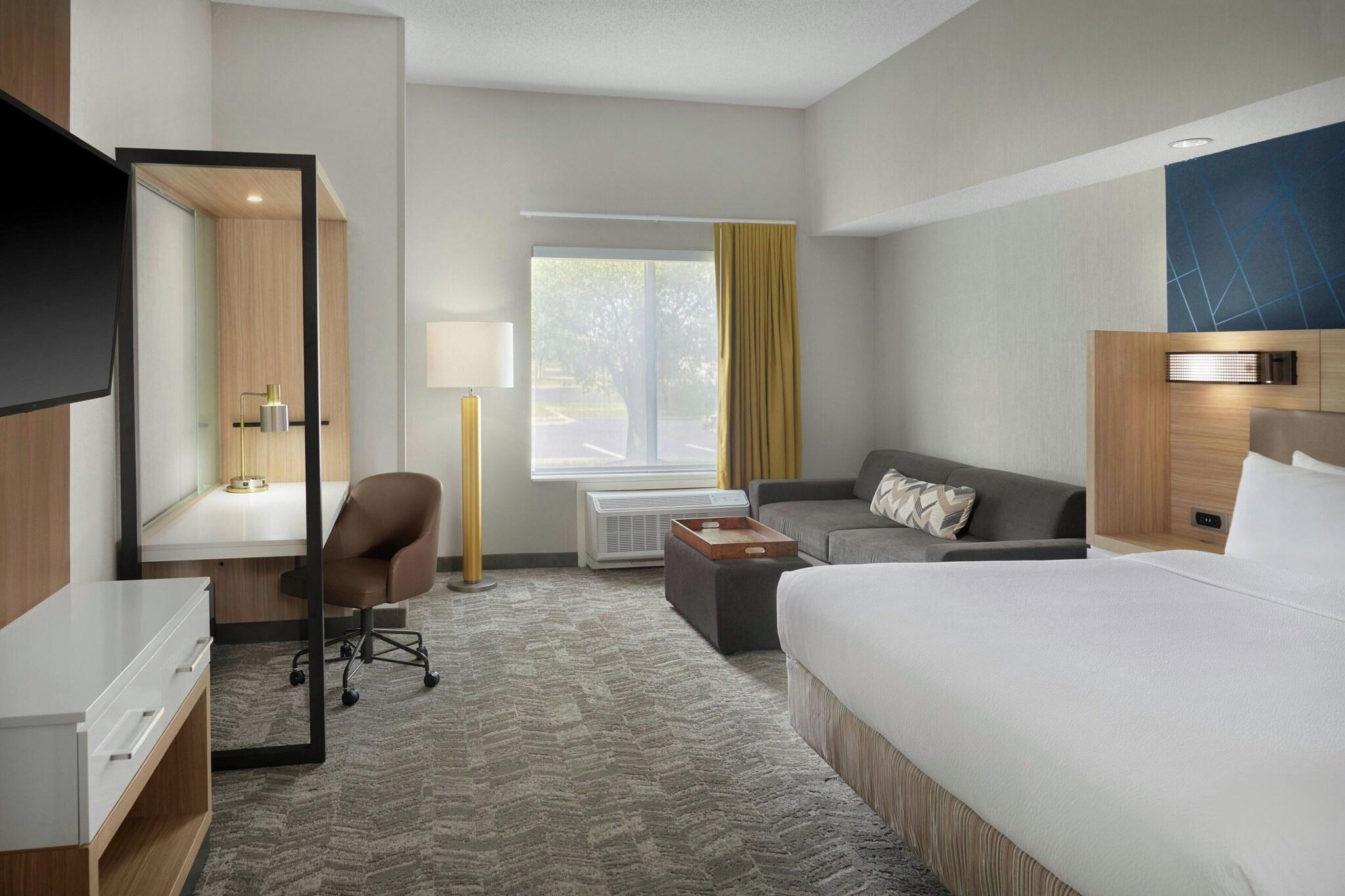 Springhill Suites By Marriott Lansing West