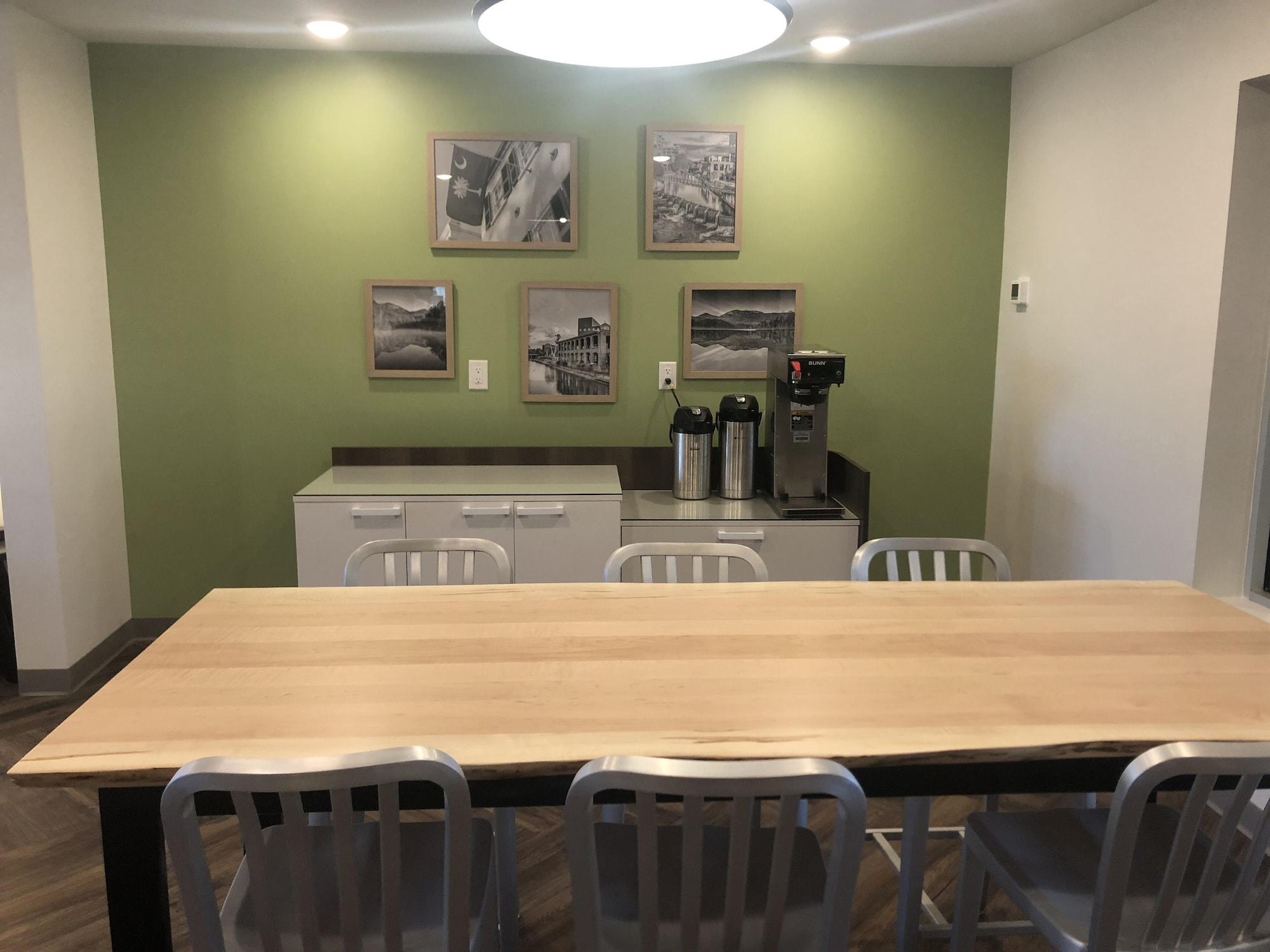 Woodspring Suites Greenville Haywood Mall