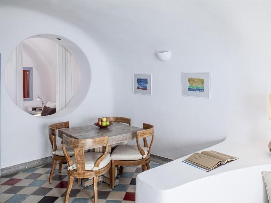 Ikastikies Suites - nuotrauka