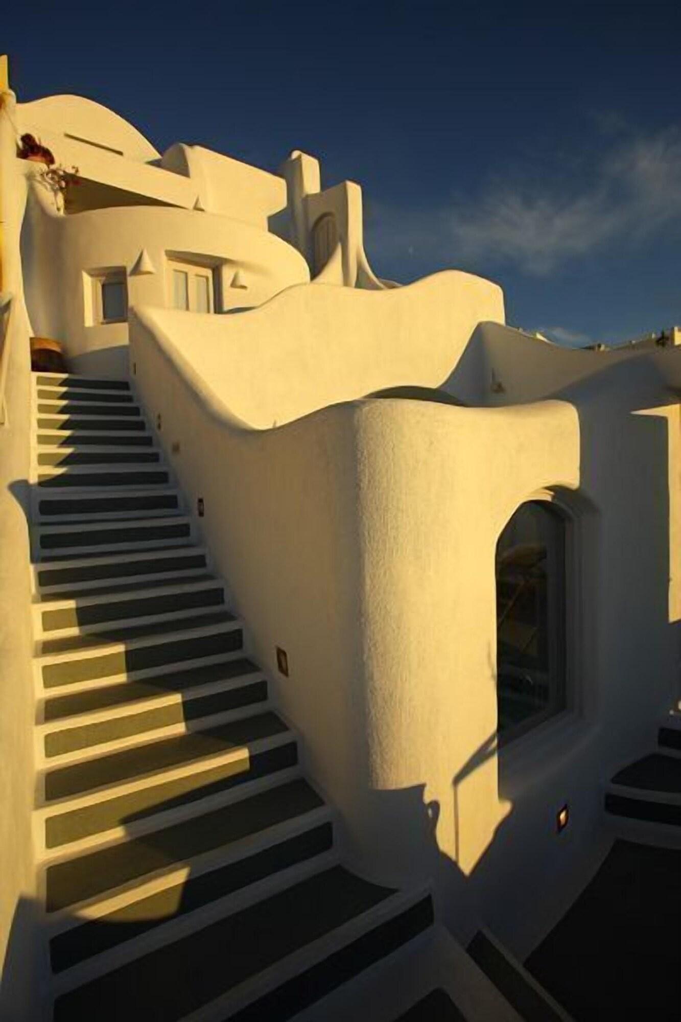 Ikastikies Suites - nuotrauka