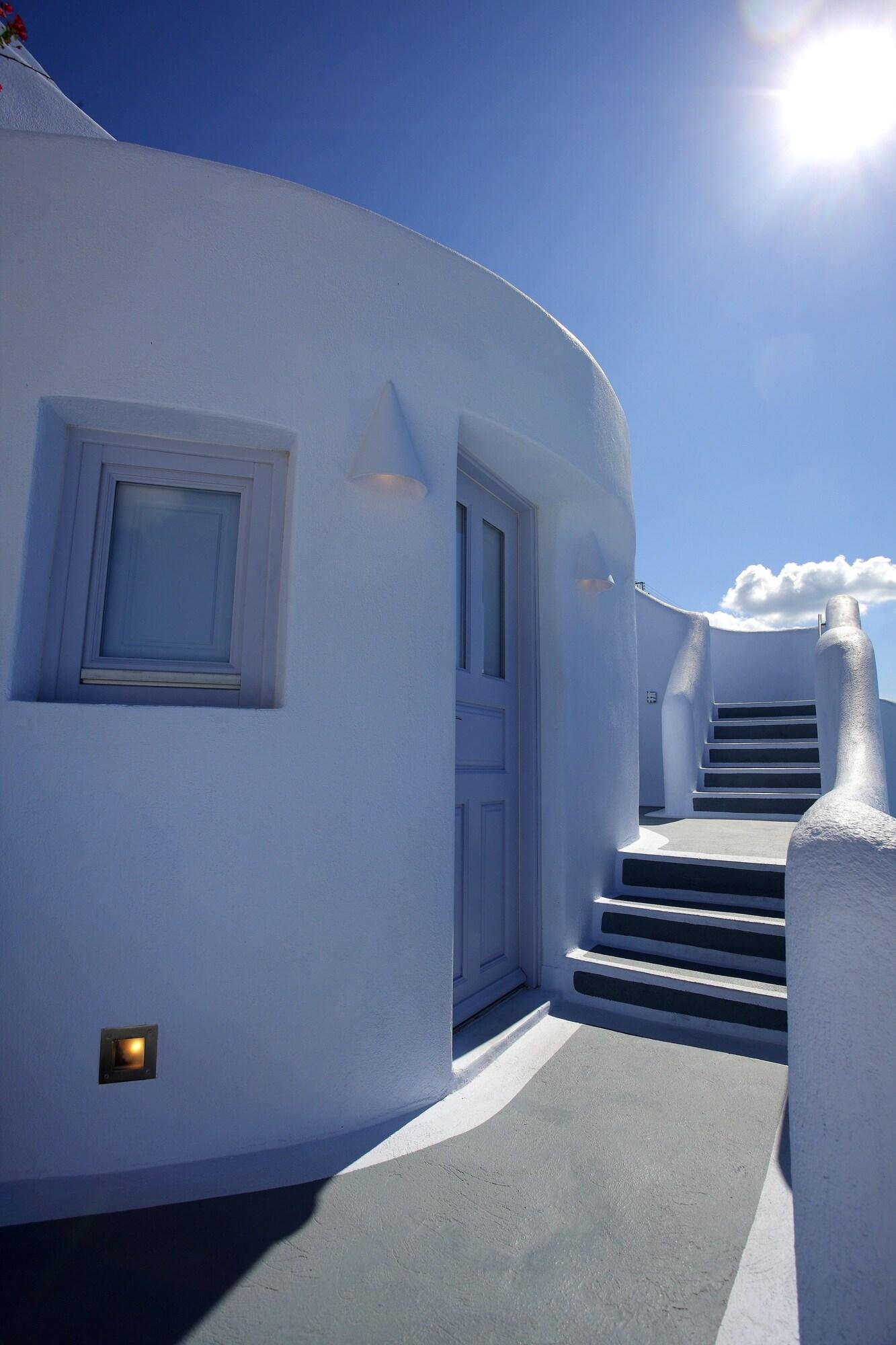 Ikastikies Suites - nuotrauka