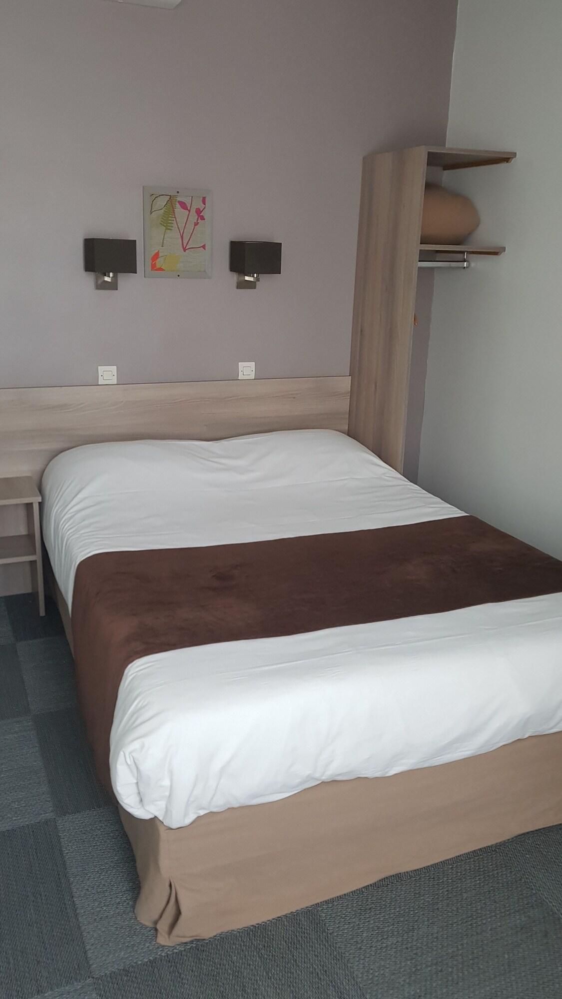 Cosmos Hôtel Paris by null