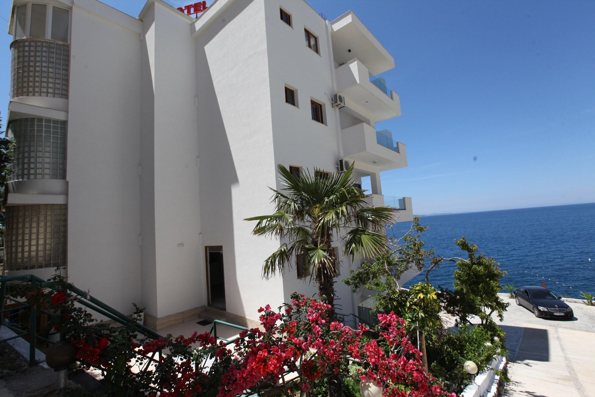 Hotel Blue Bay - фото