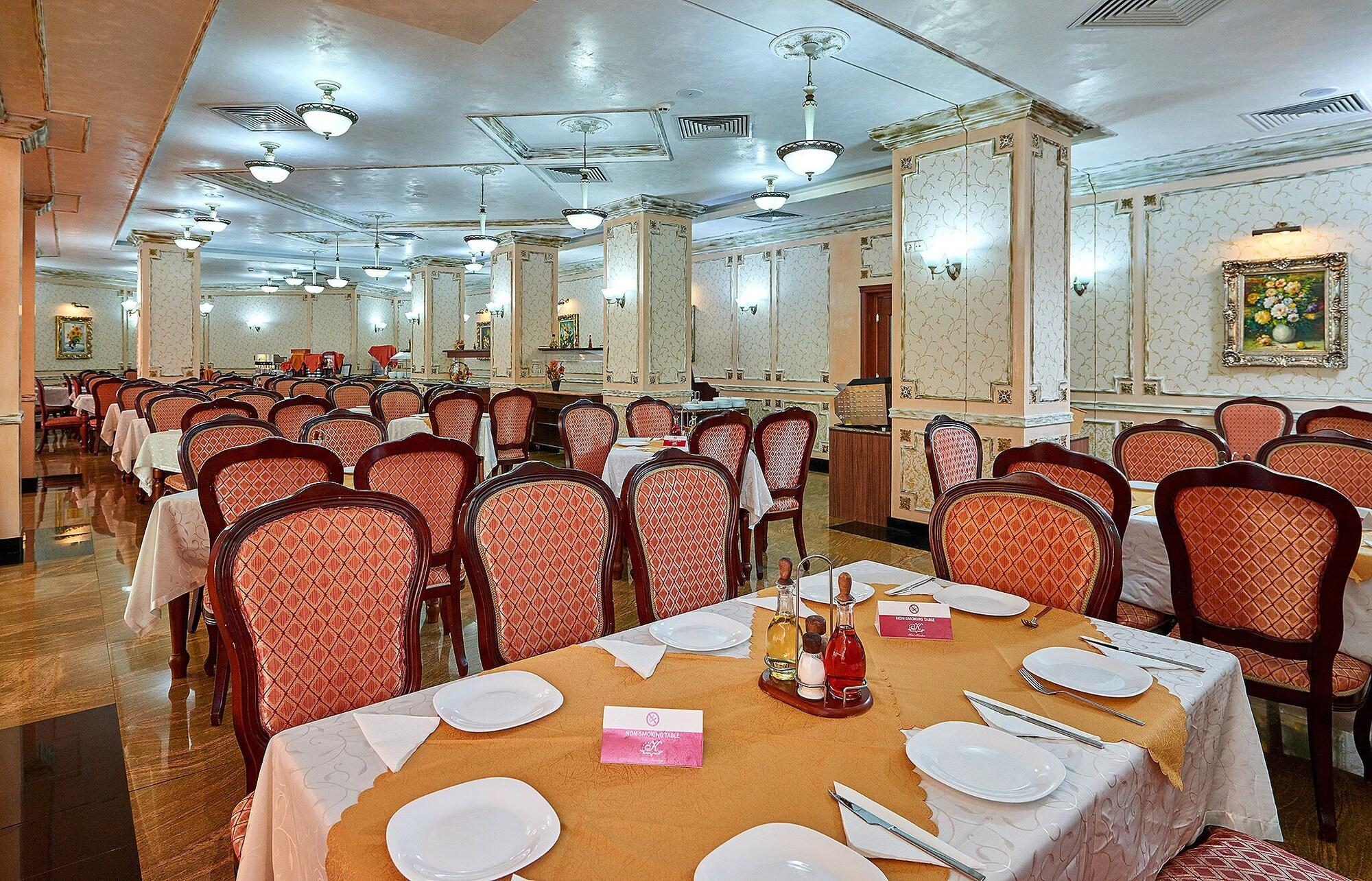 Hotel Complex Karolina