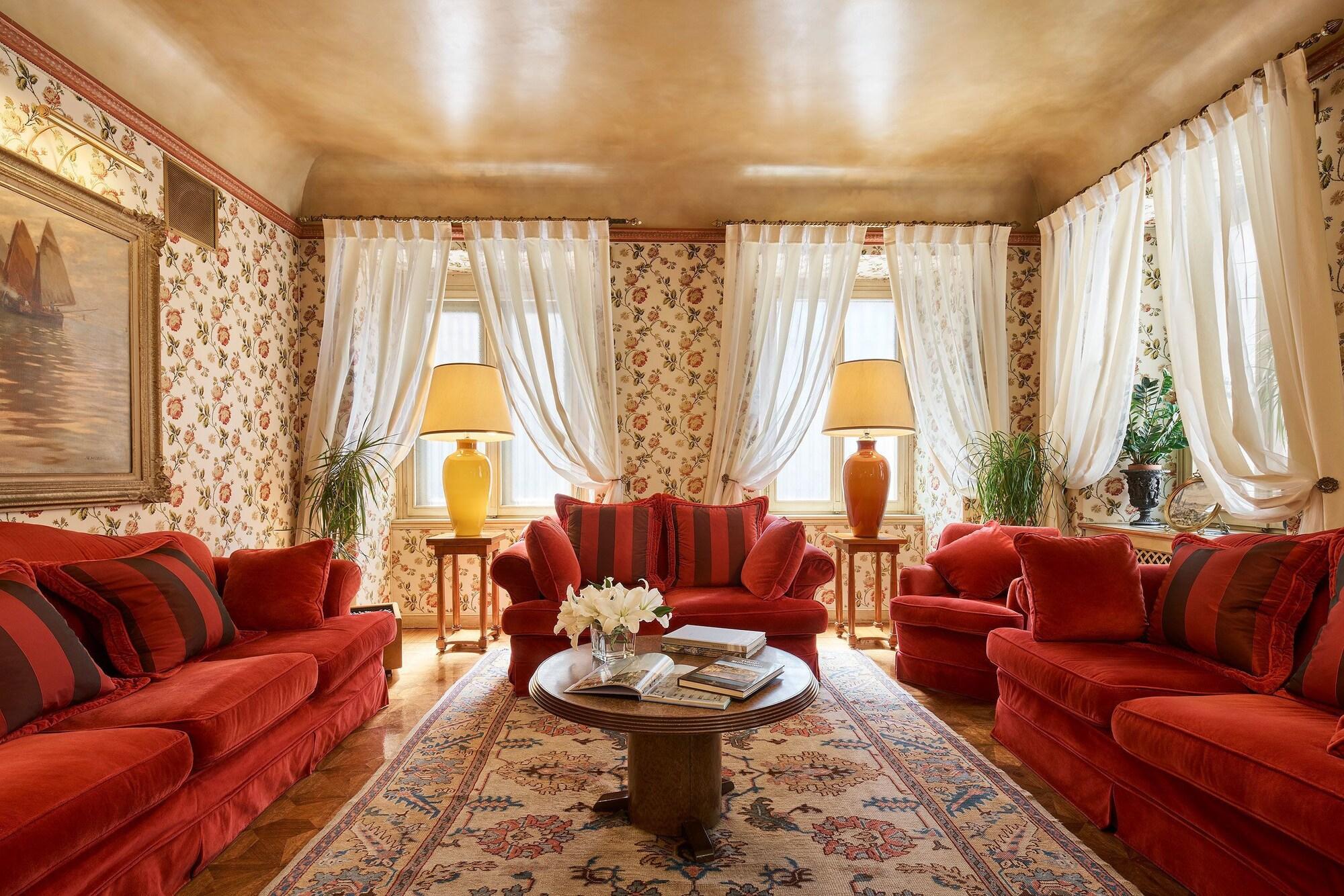 Grand Hotel Duchi D'Aosta by null