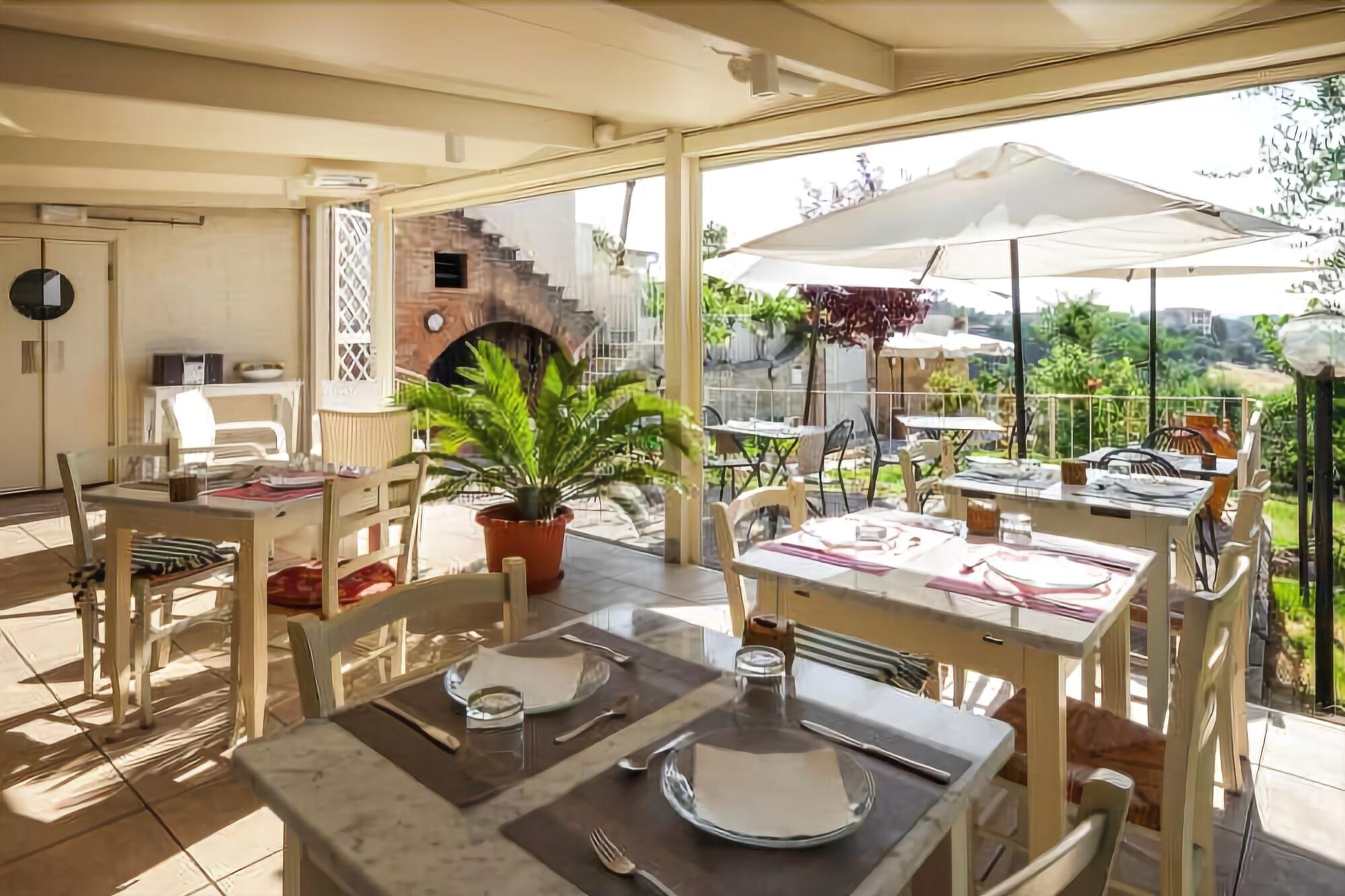 Hotel Porta Romana