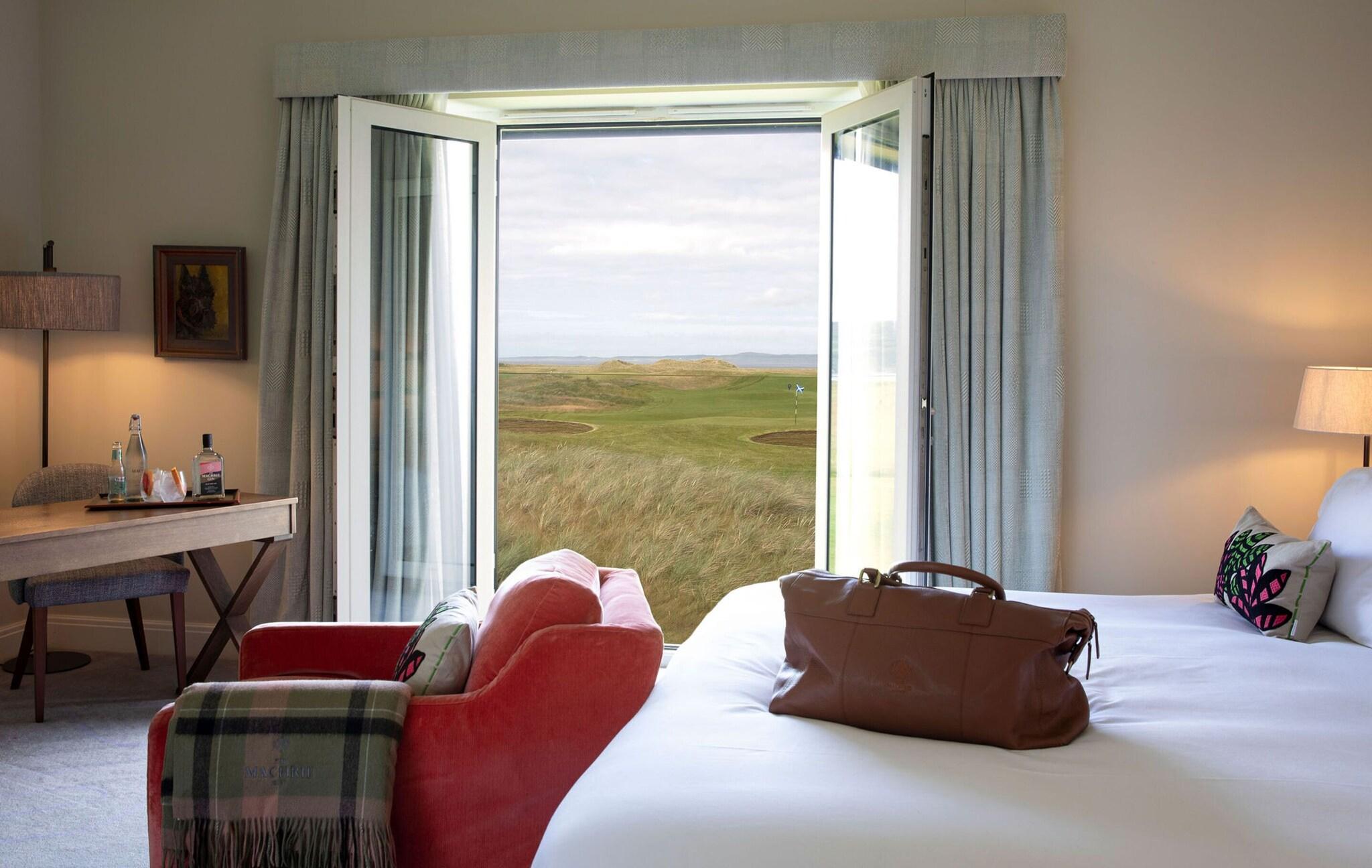 Another Place, The Machrie by null