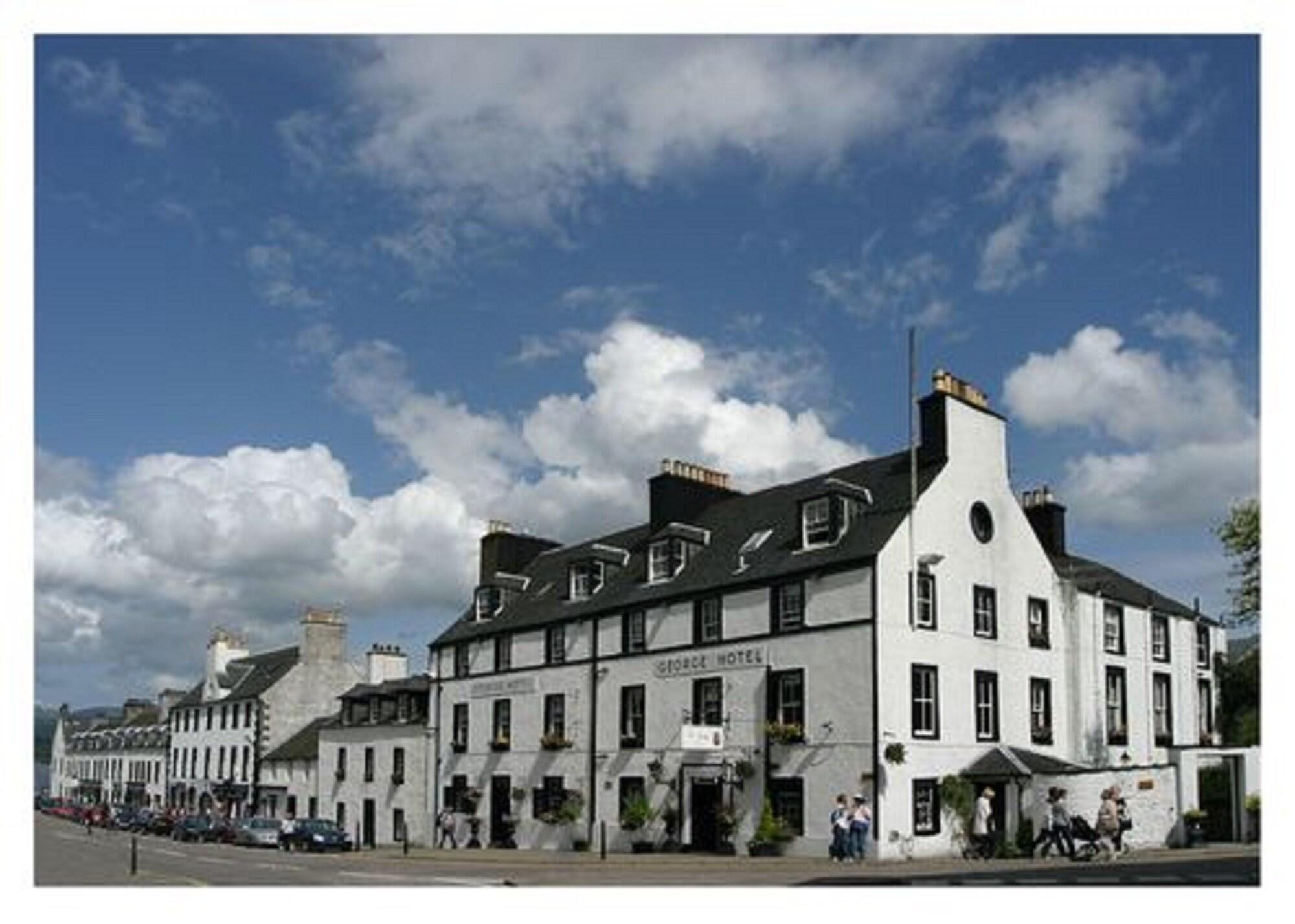 The George Hotel Inveraray by null