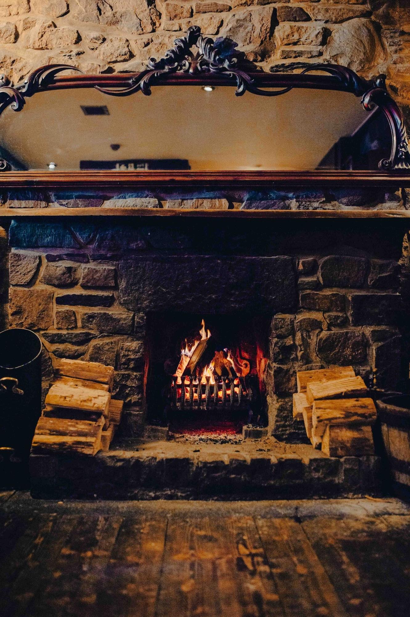 The George Hotel Inveraray by null