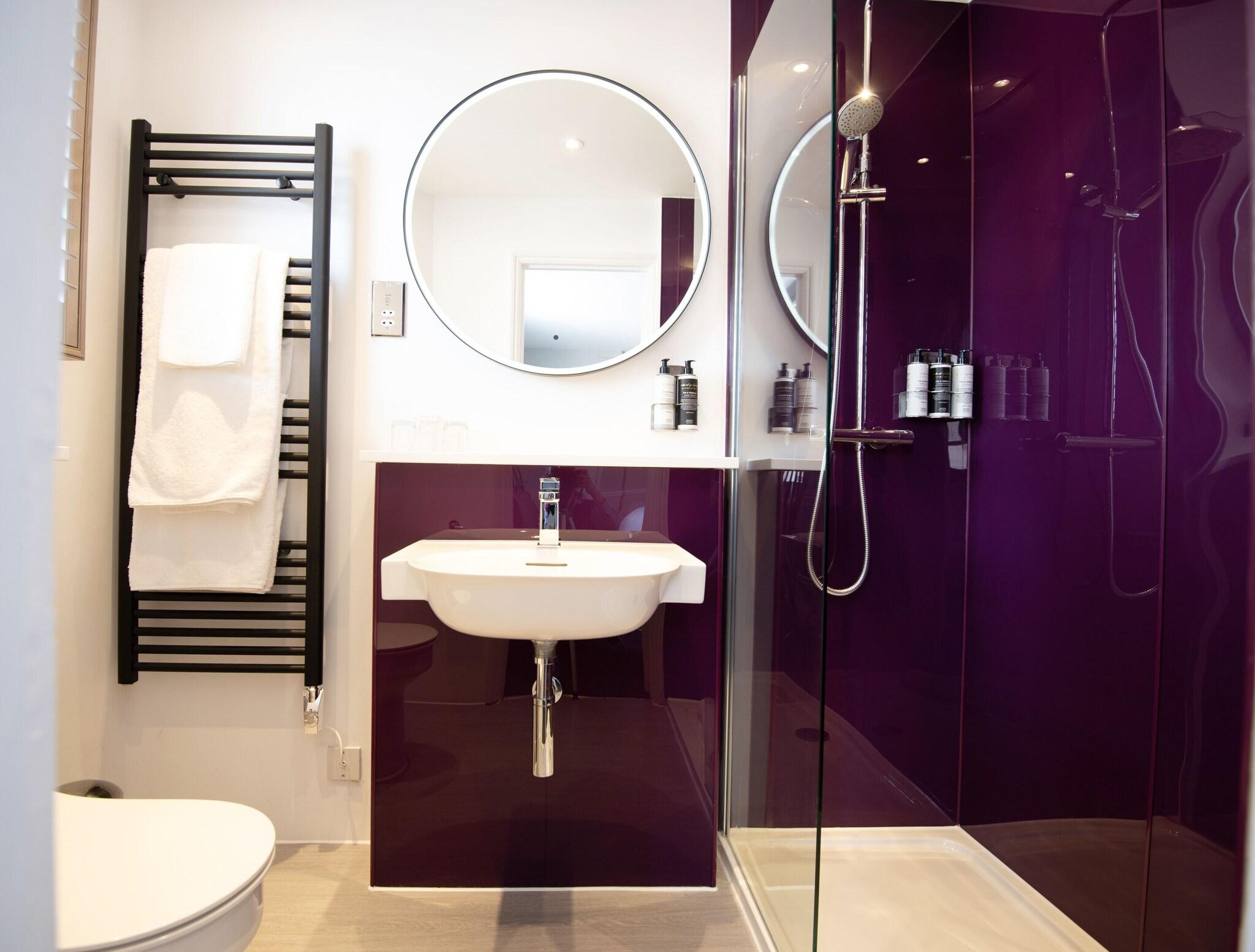 Harington's Hotel by null