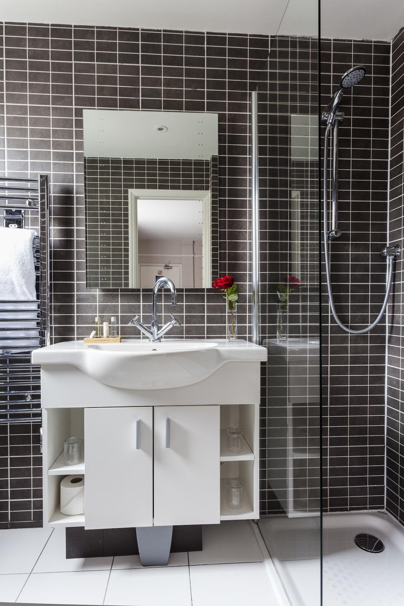 Harington's Hotel by null