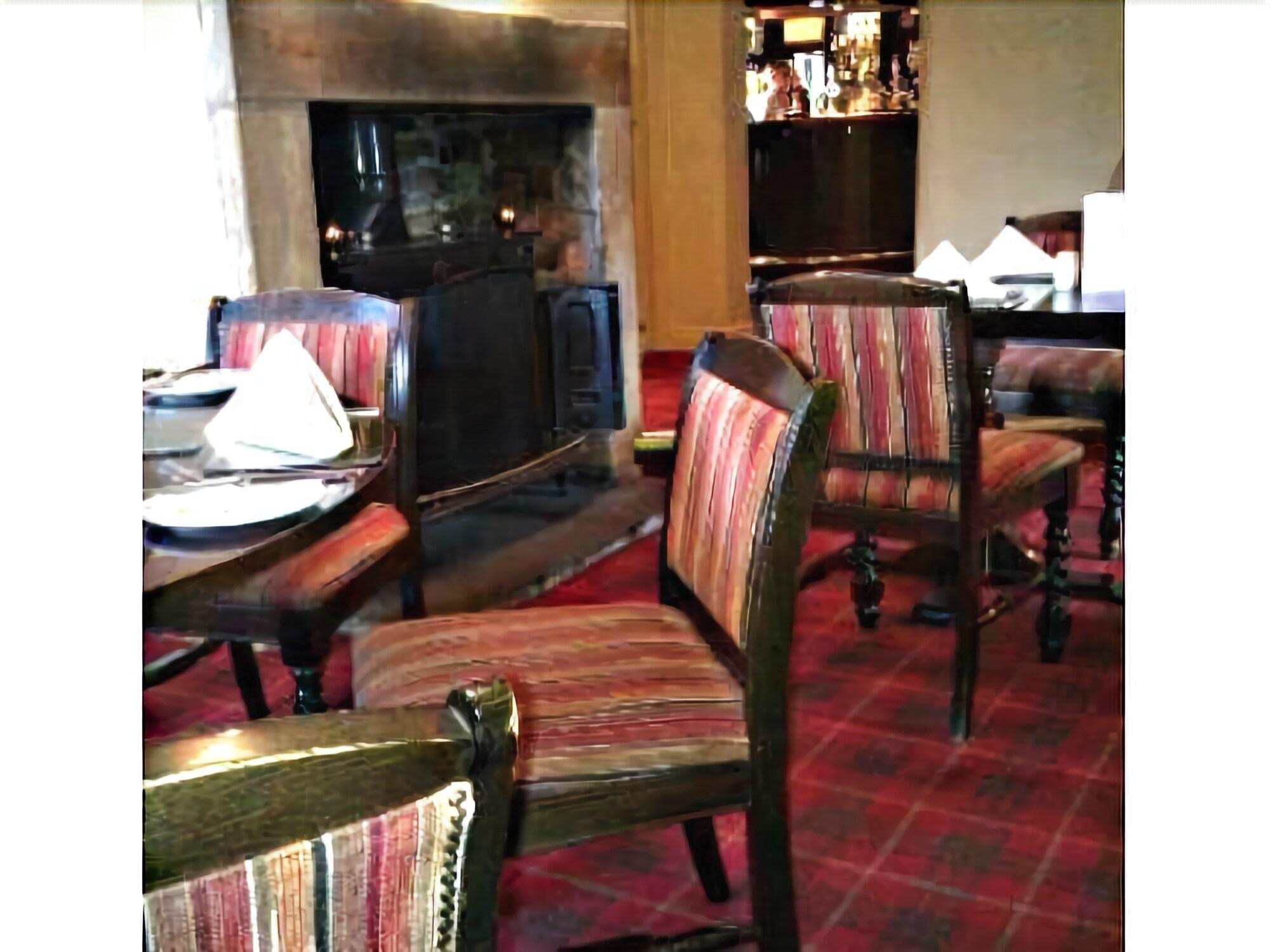 The White Hart