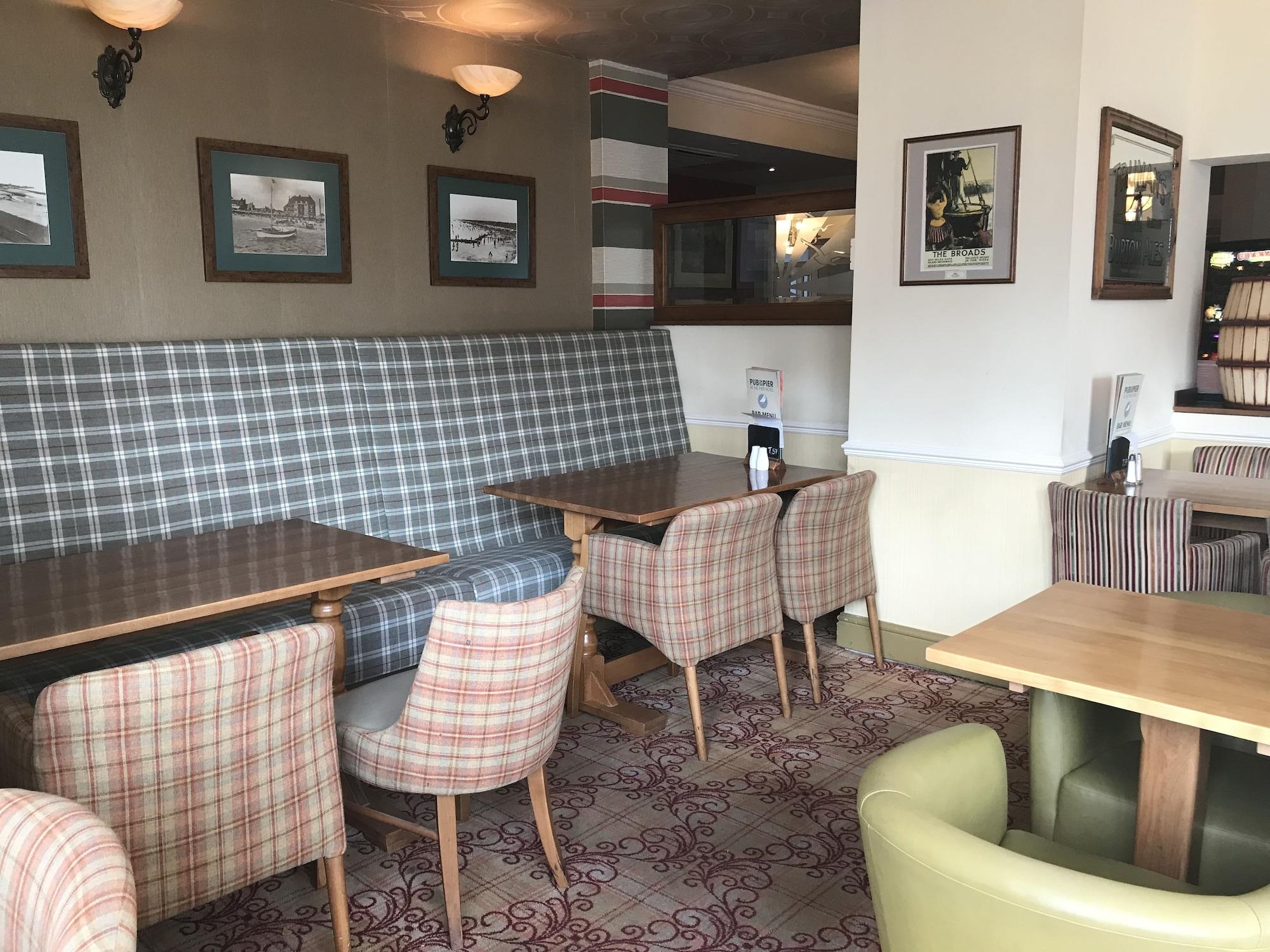 Pier Hotel