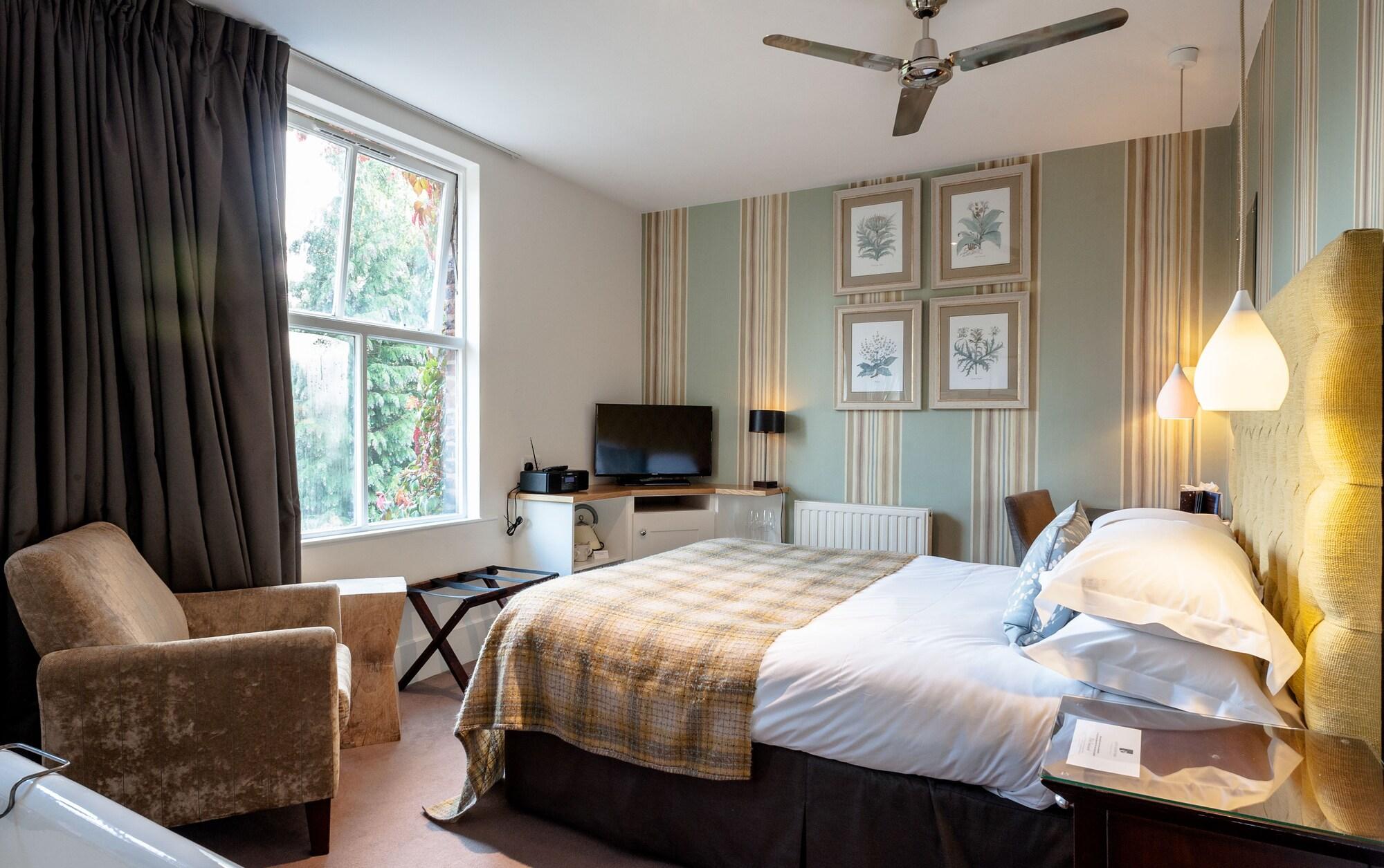 Eleven Didsbury Park by null