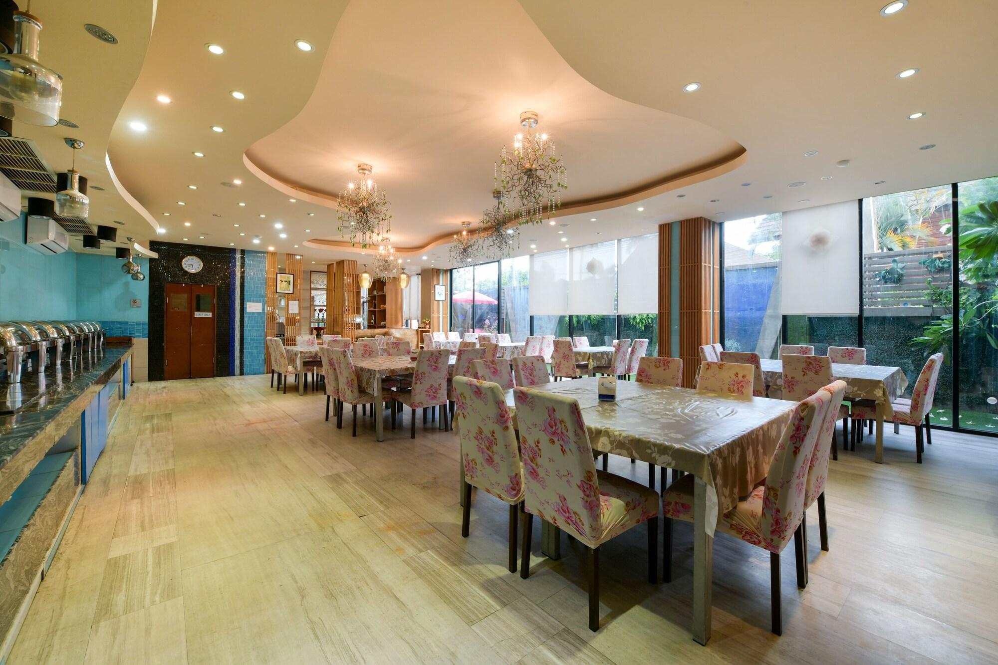 Oyo 143 Dday Resotel Pattaya Hotel