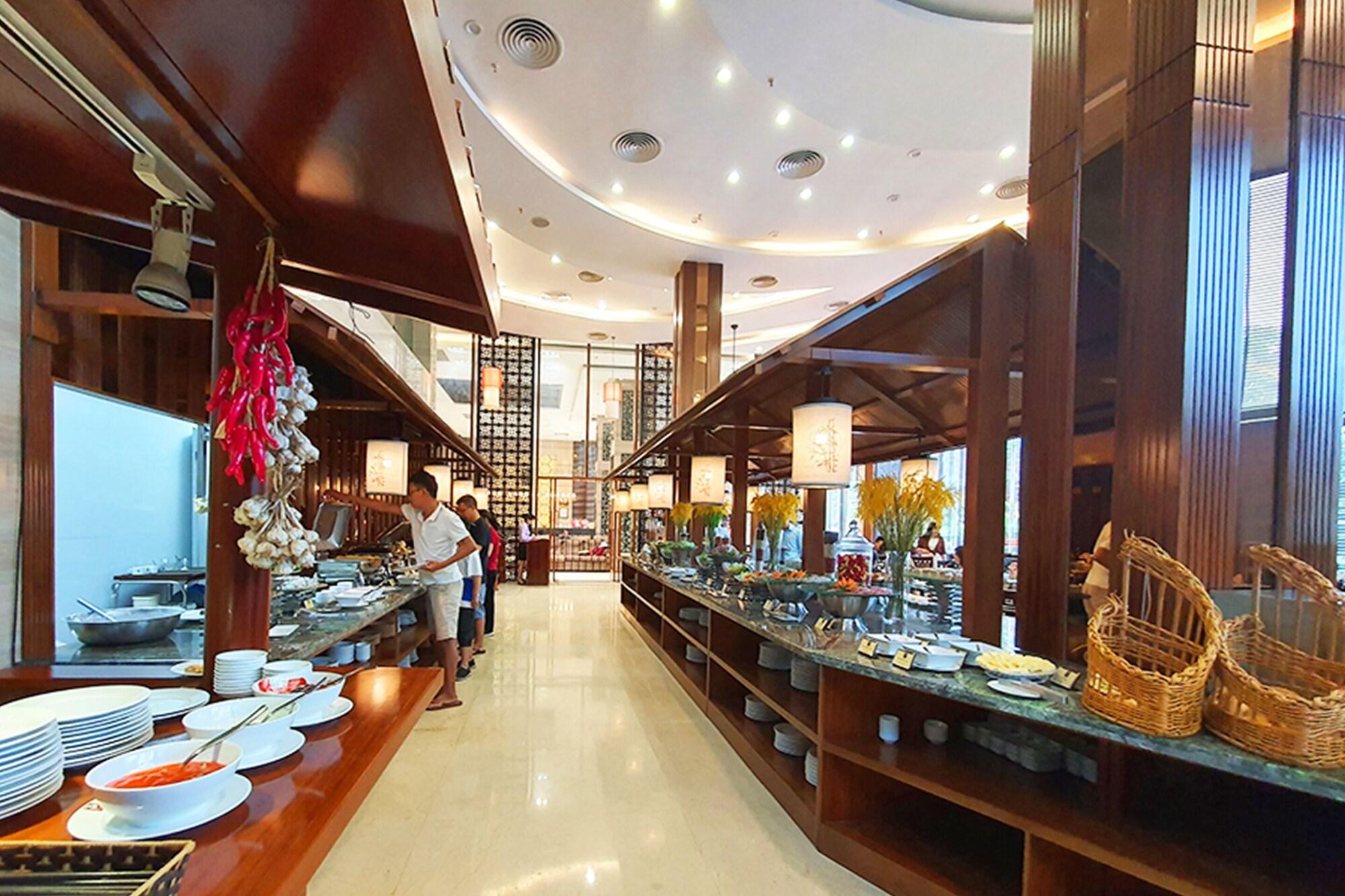 Halong Palace Hotel