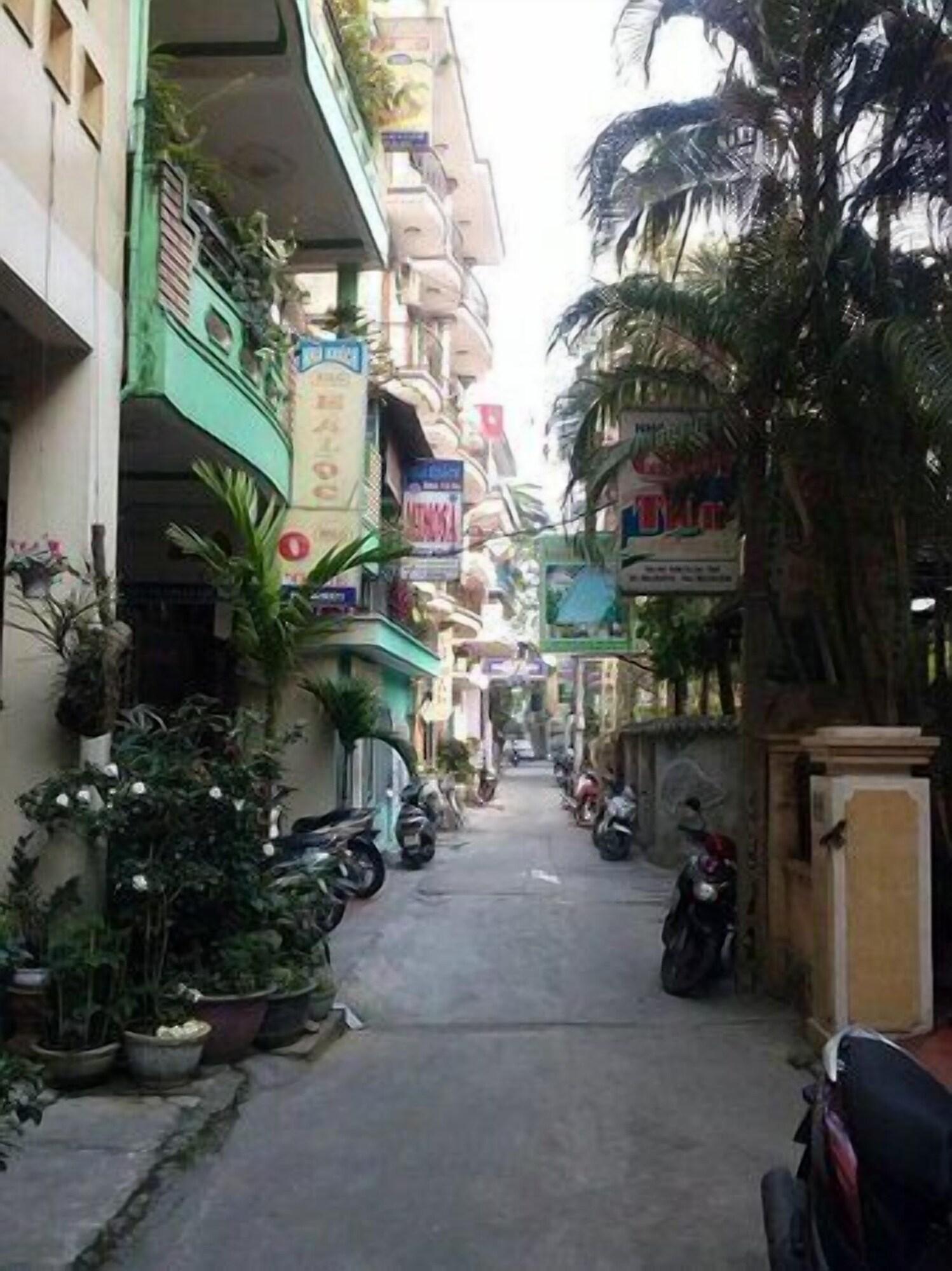 Phong Lan Guesthouse