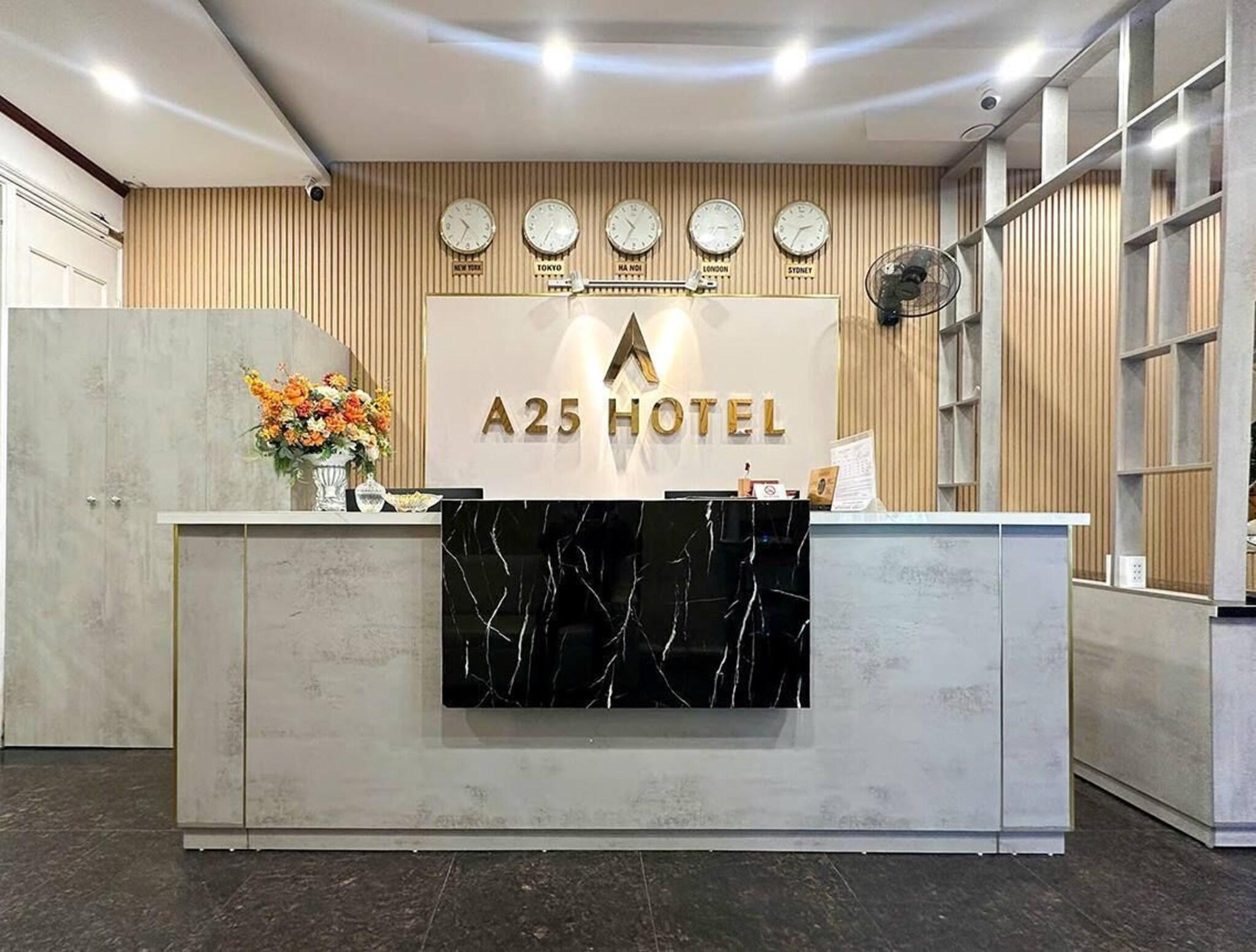 A25 Hotel 80 Mai Hac De