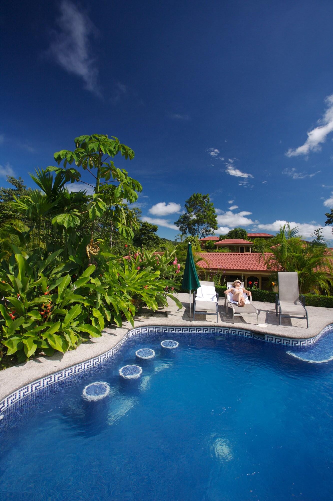 Arenal Volcano Inn by null