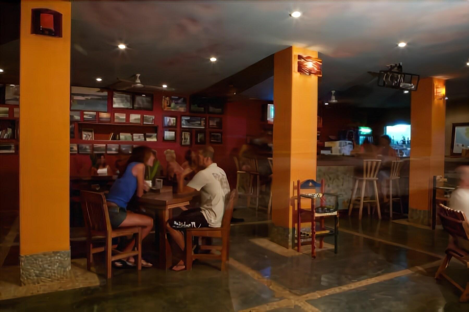 Cafe Playa Negra