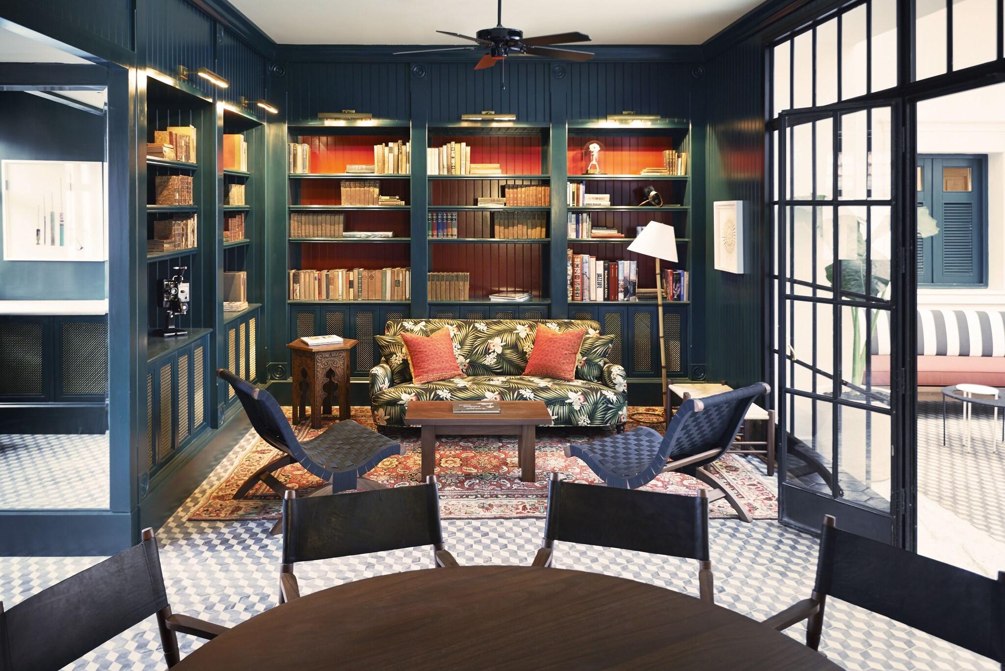 American Trade Hotel & Hall by null