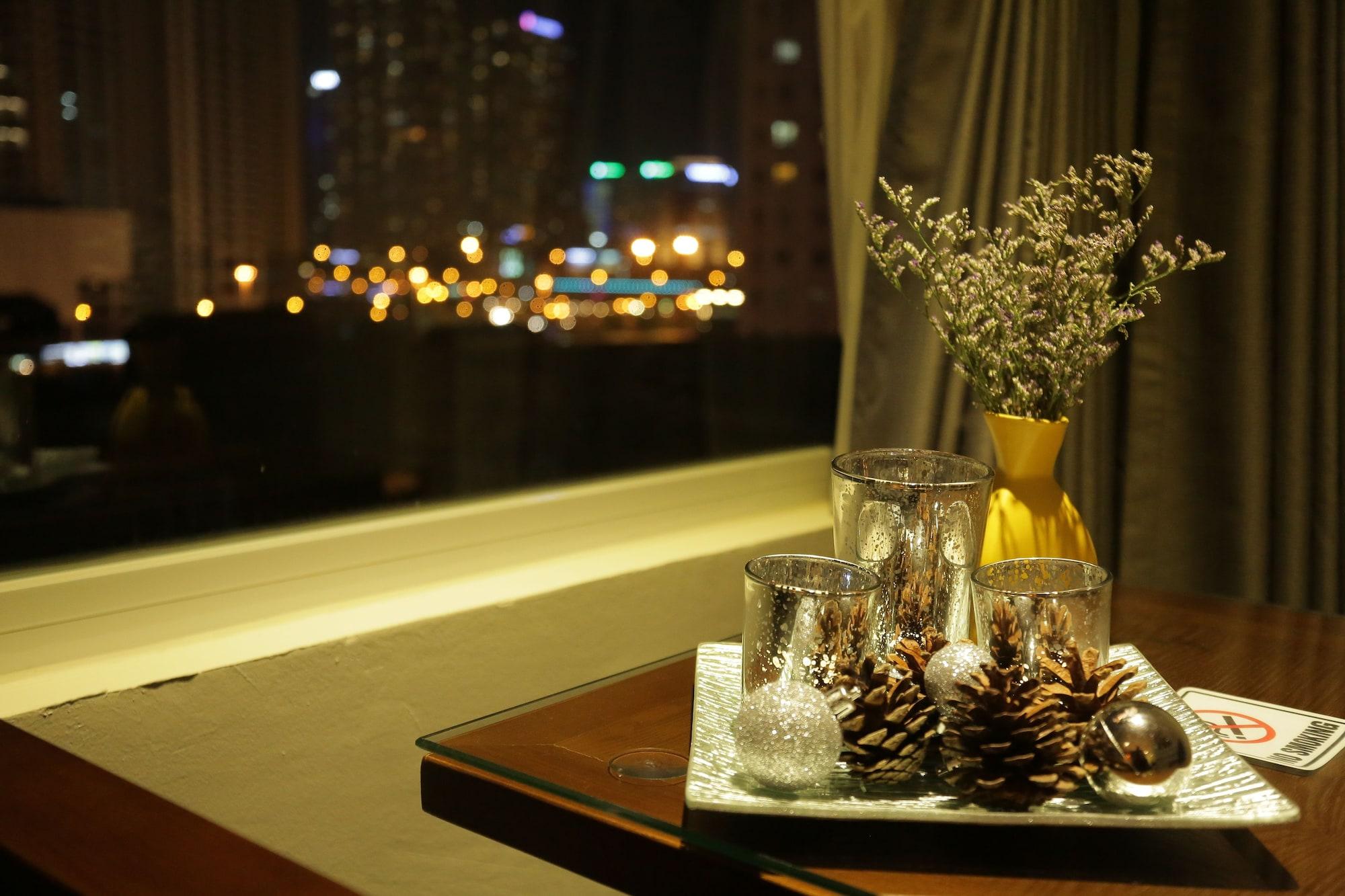 Adeline Hotel