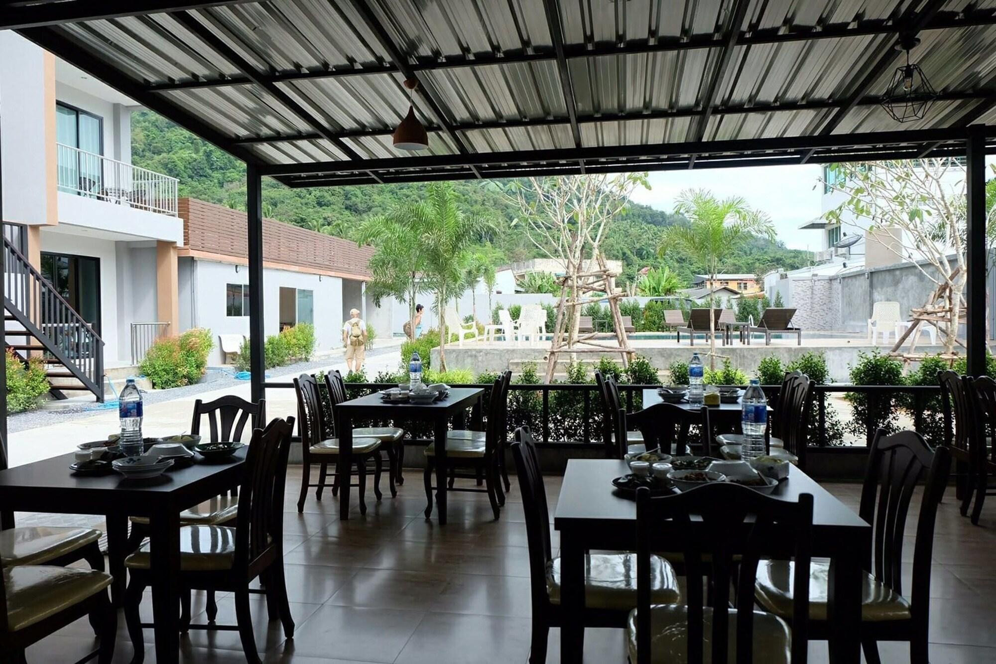 Aonang Sea Valley Resort