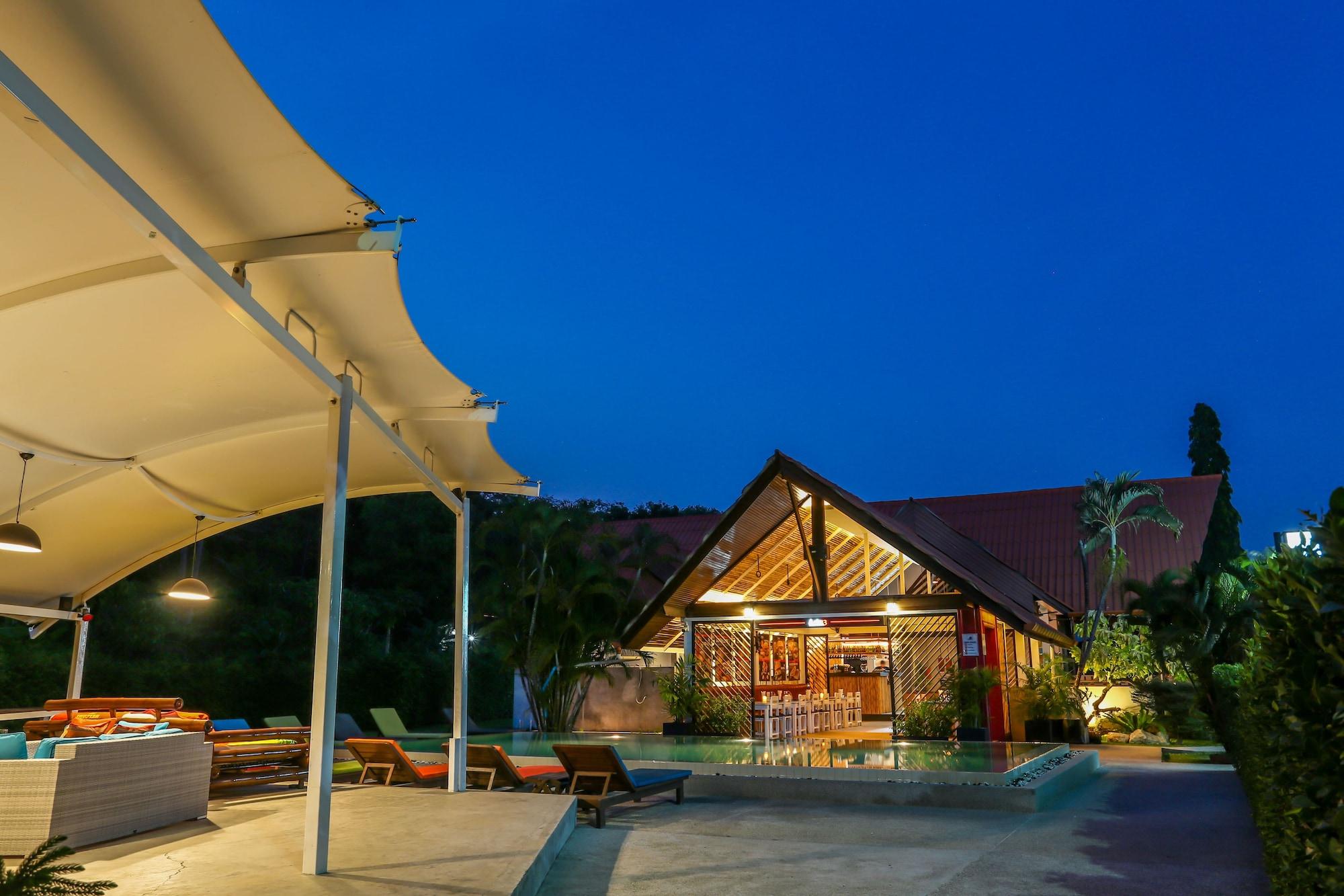Naiharn Beach Resort - nuotrauka