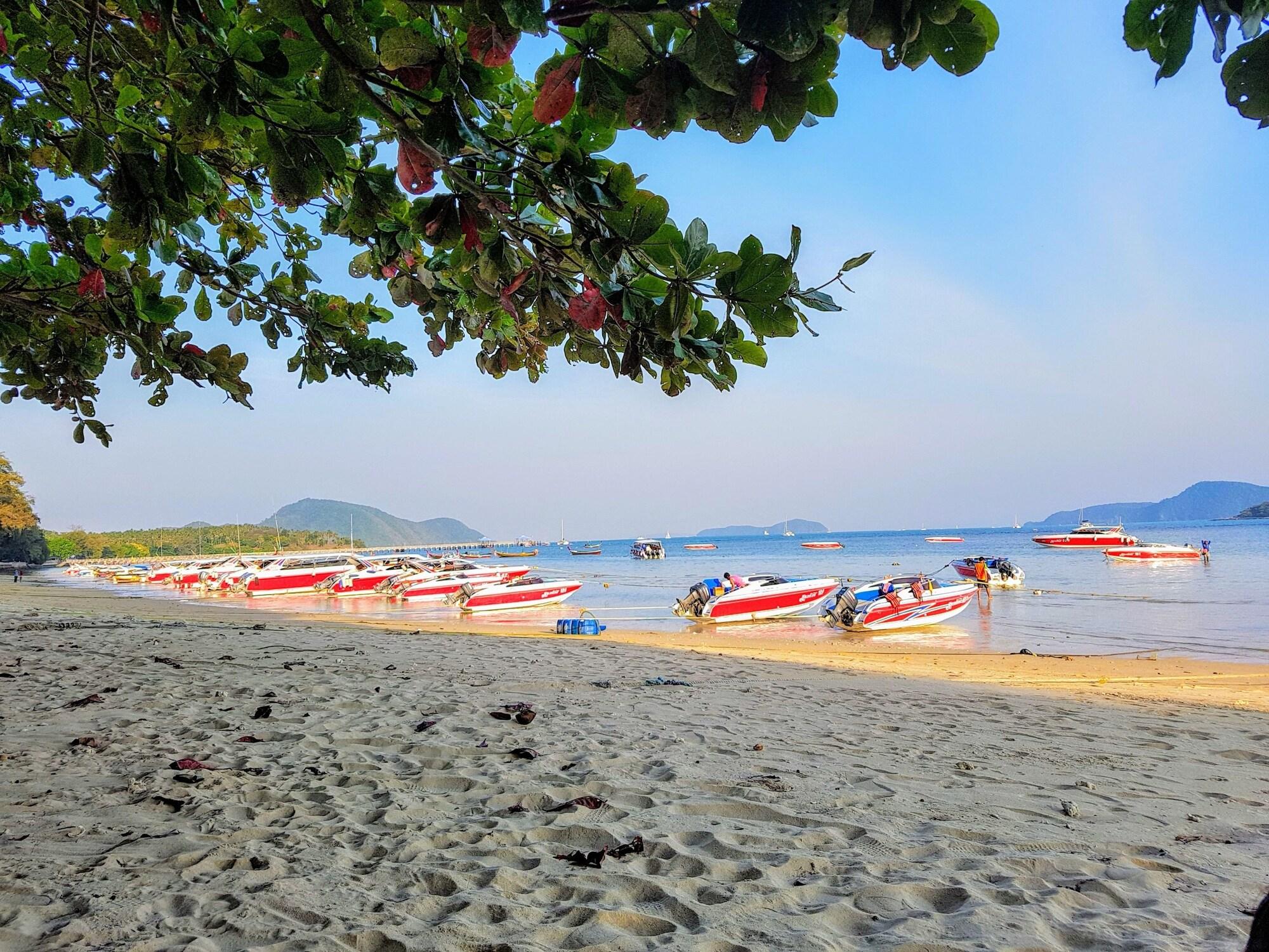 Naiharn Beach Resort - nuotrauka
