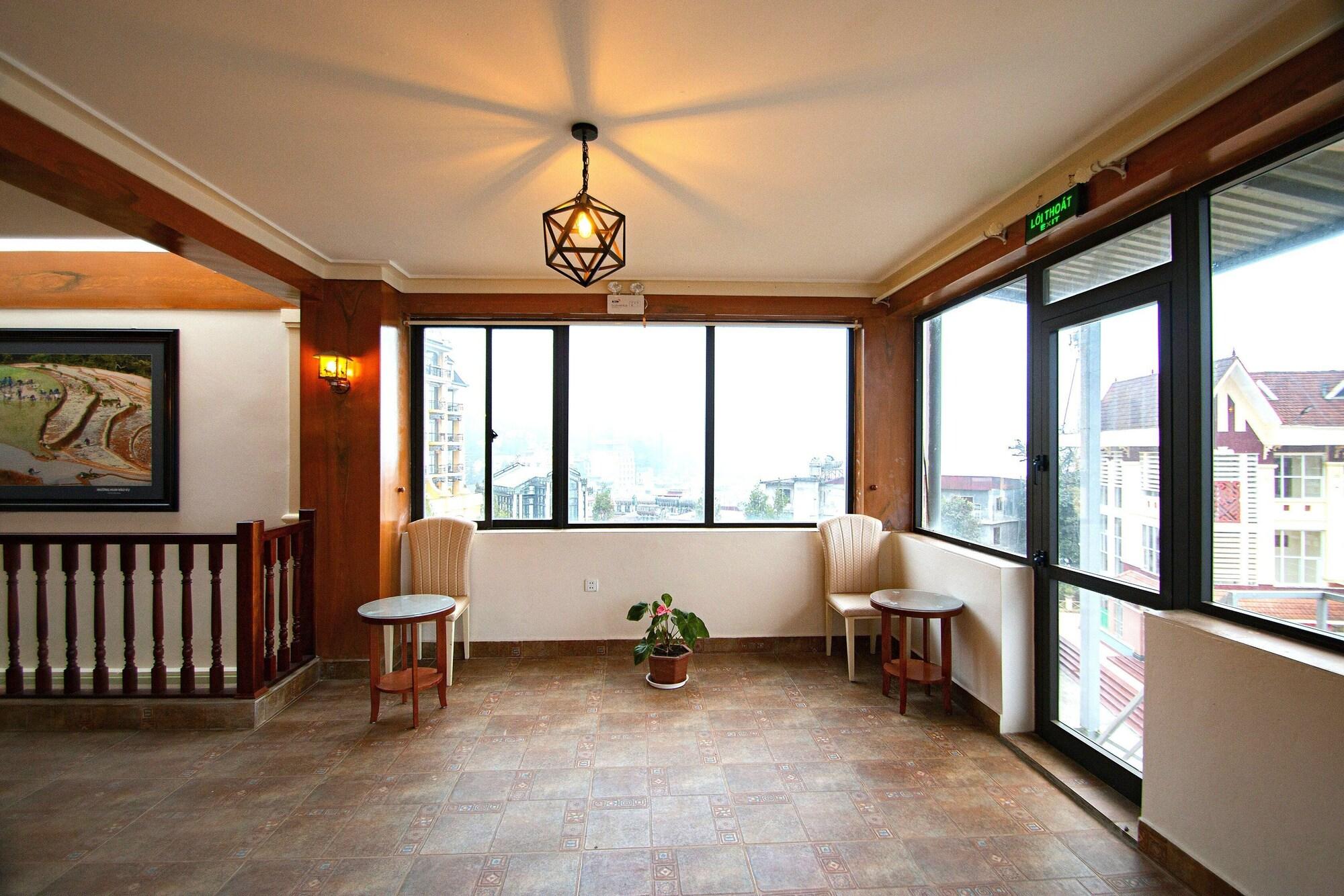 Sapa Symphony Hotel
