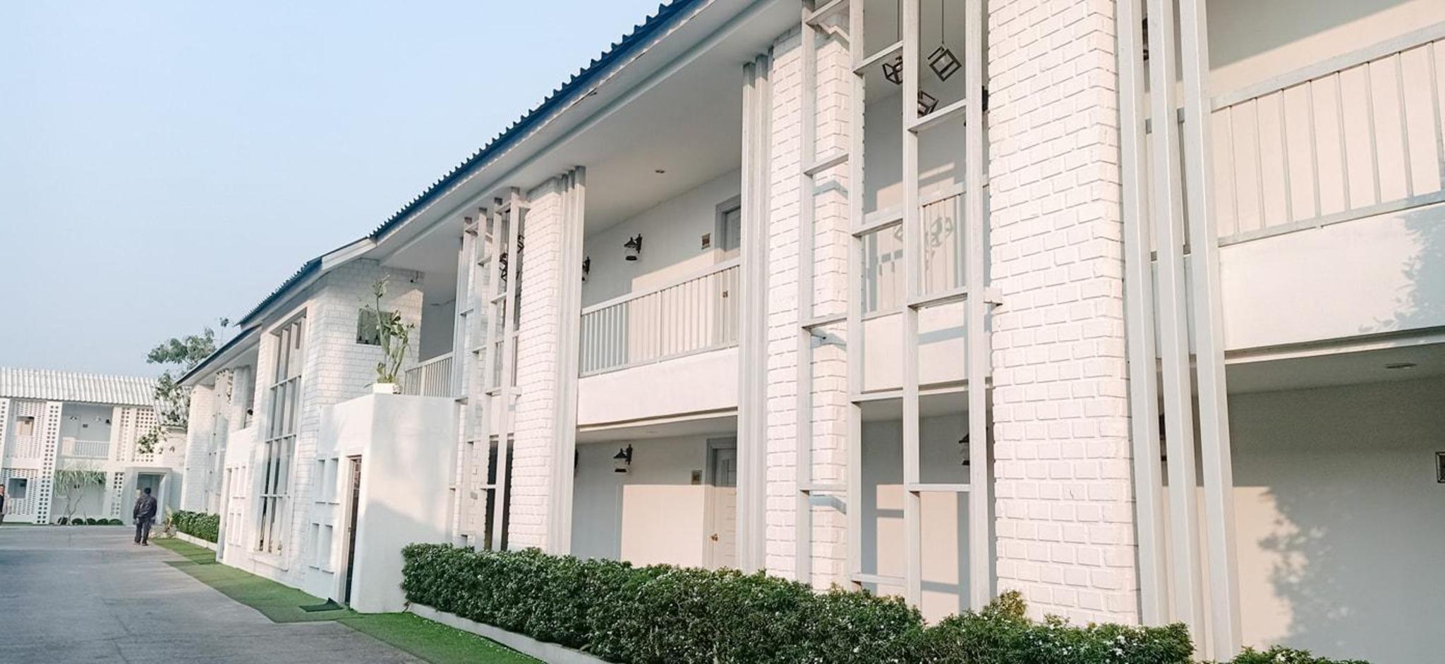Nan Nakara Boutique
