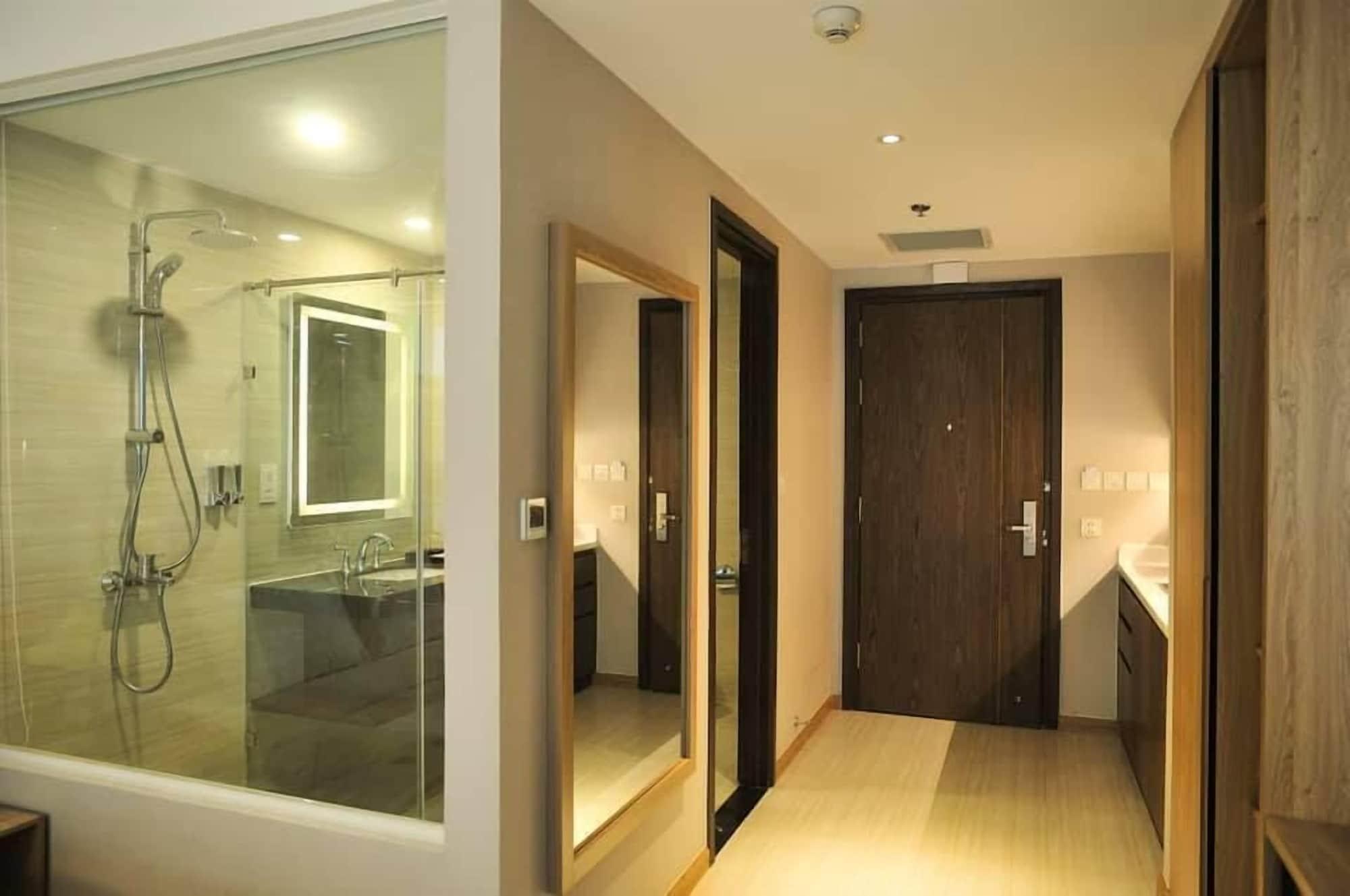 Panorama Nha Trang Hotel & Apartments - photo