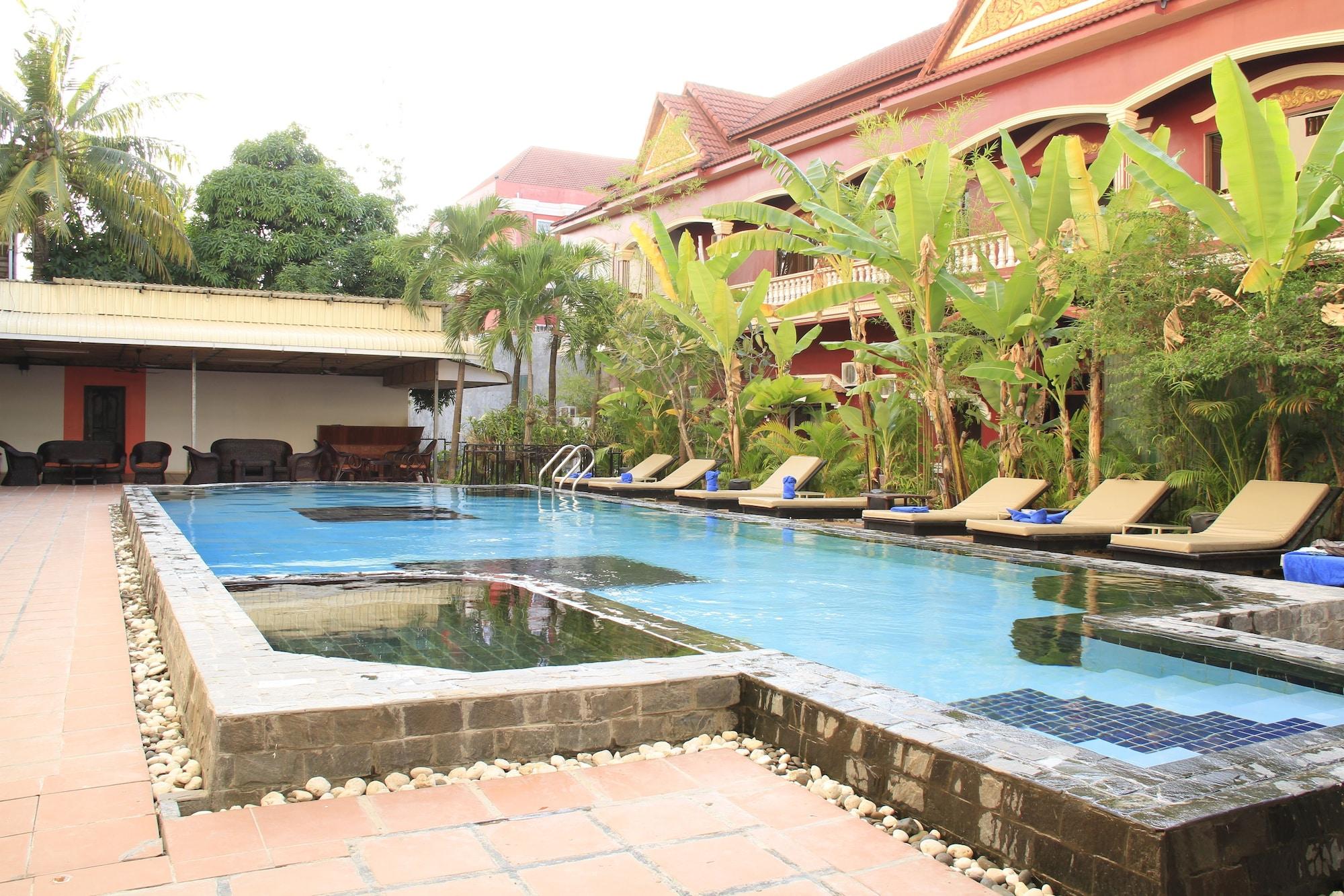 Mekong Angkor Palace Hotel by null