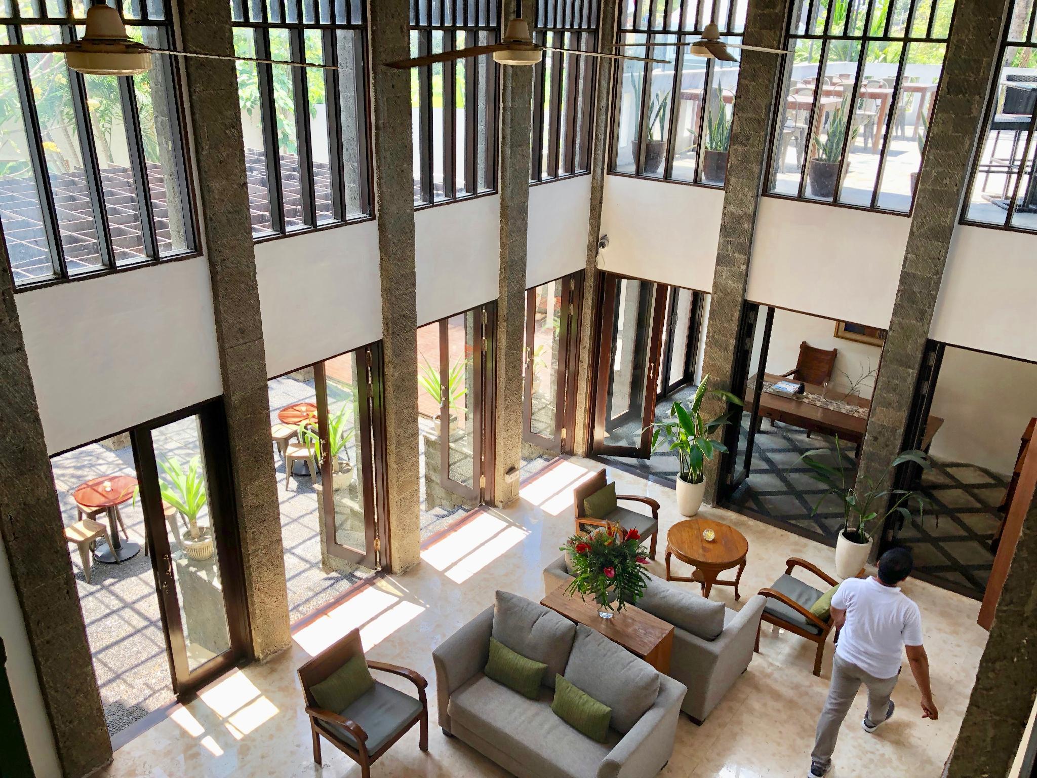Umpadhi Canggu Hotel