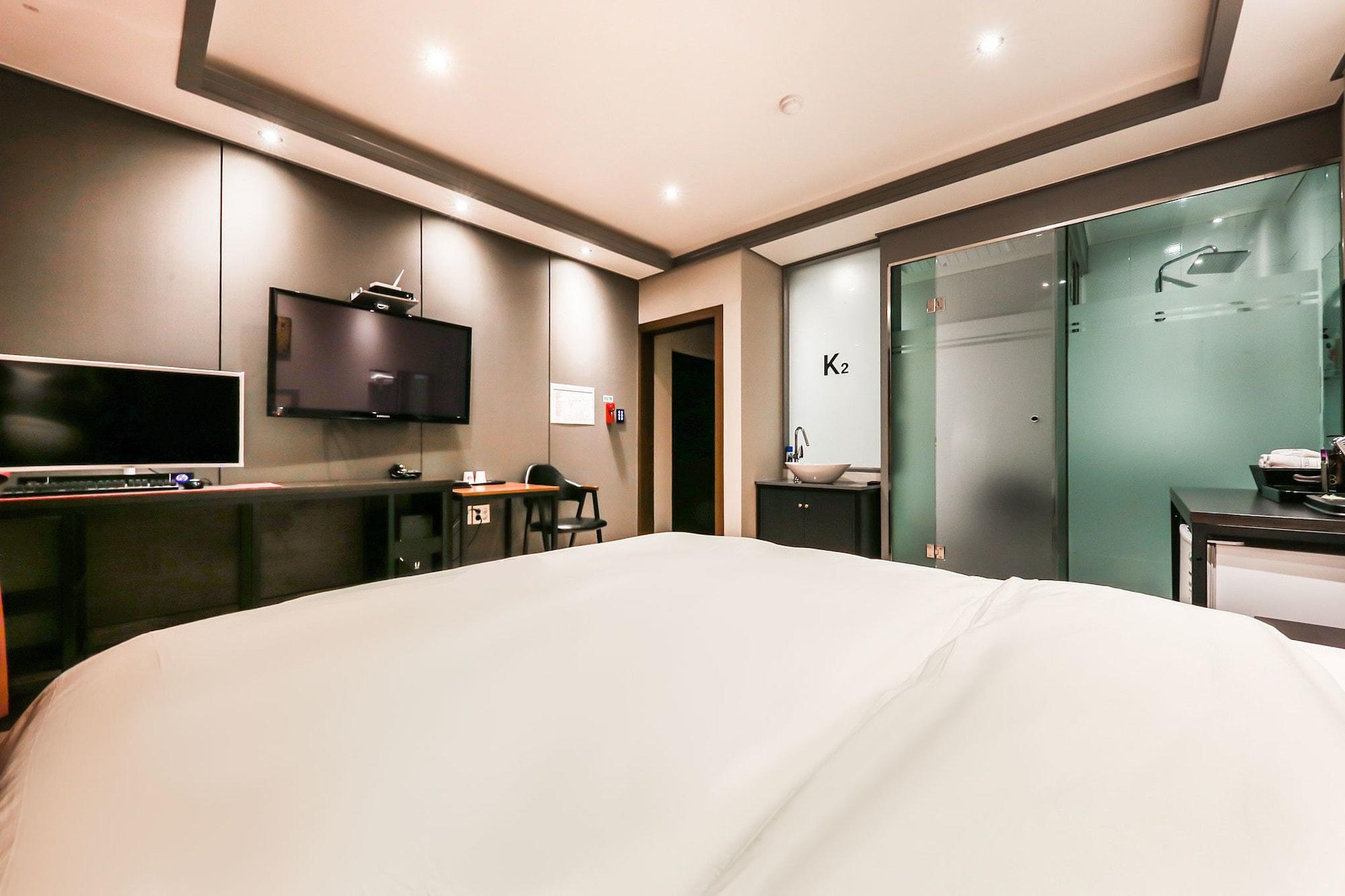 K2 Hotel