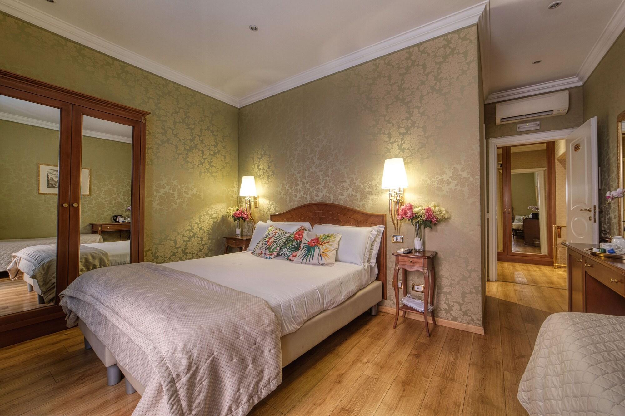 Trevi Qq Rooms