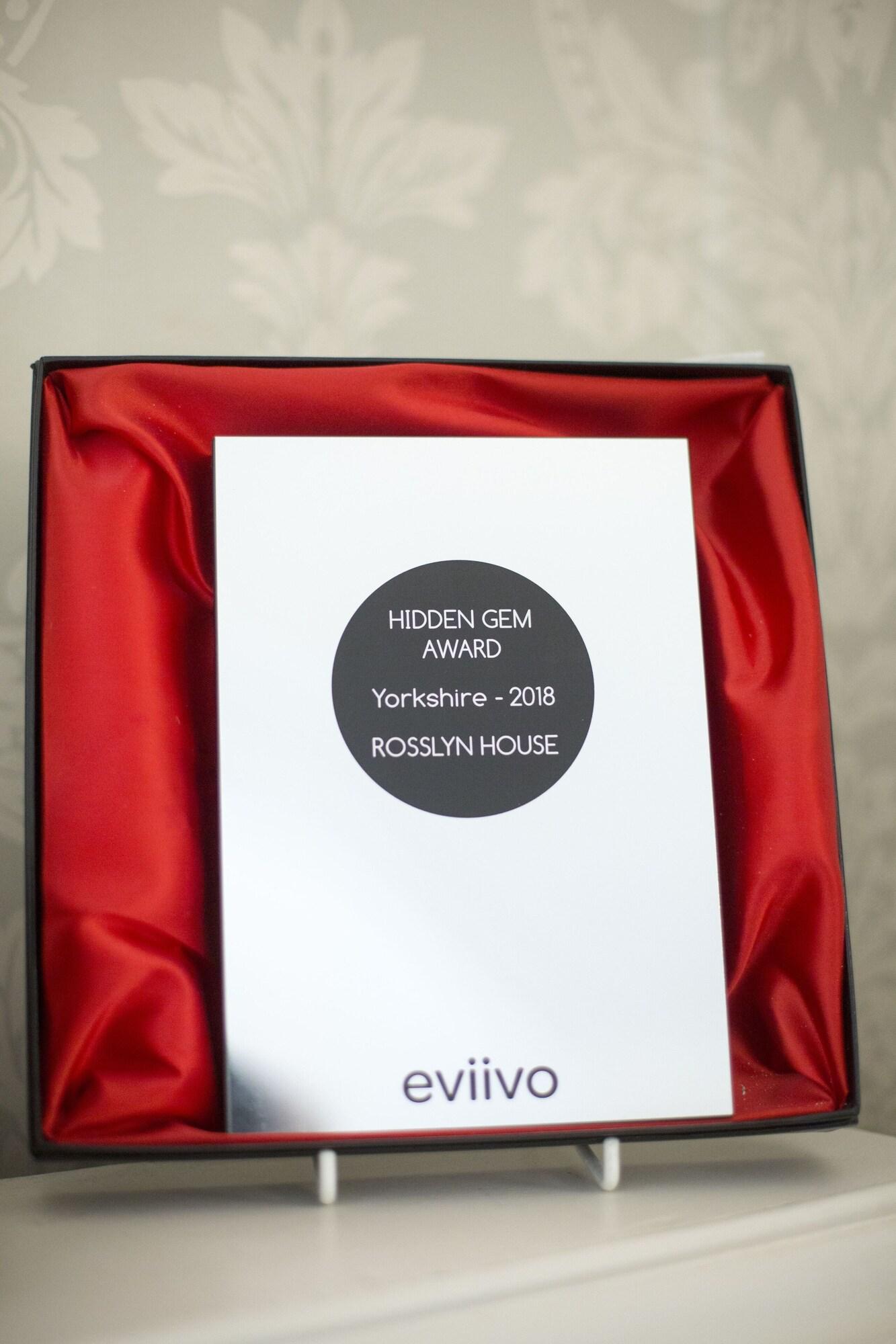 Rosslyn House by null