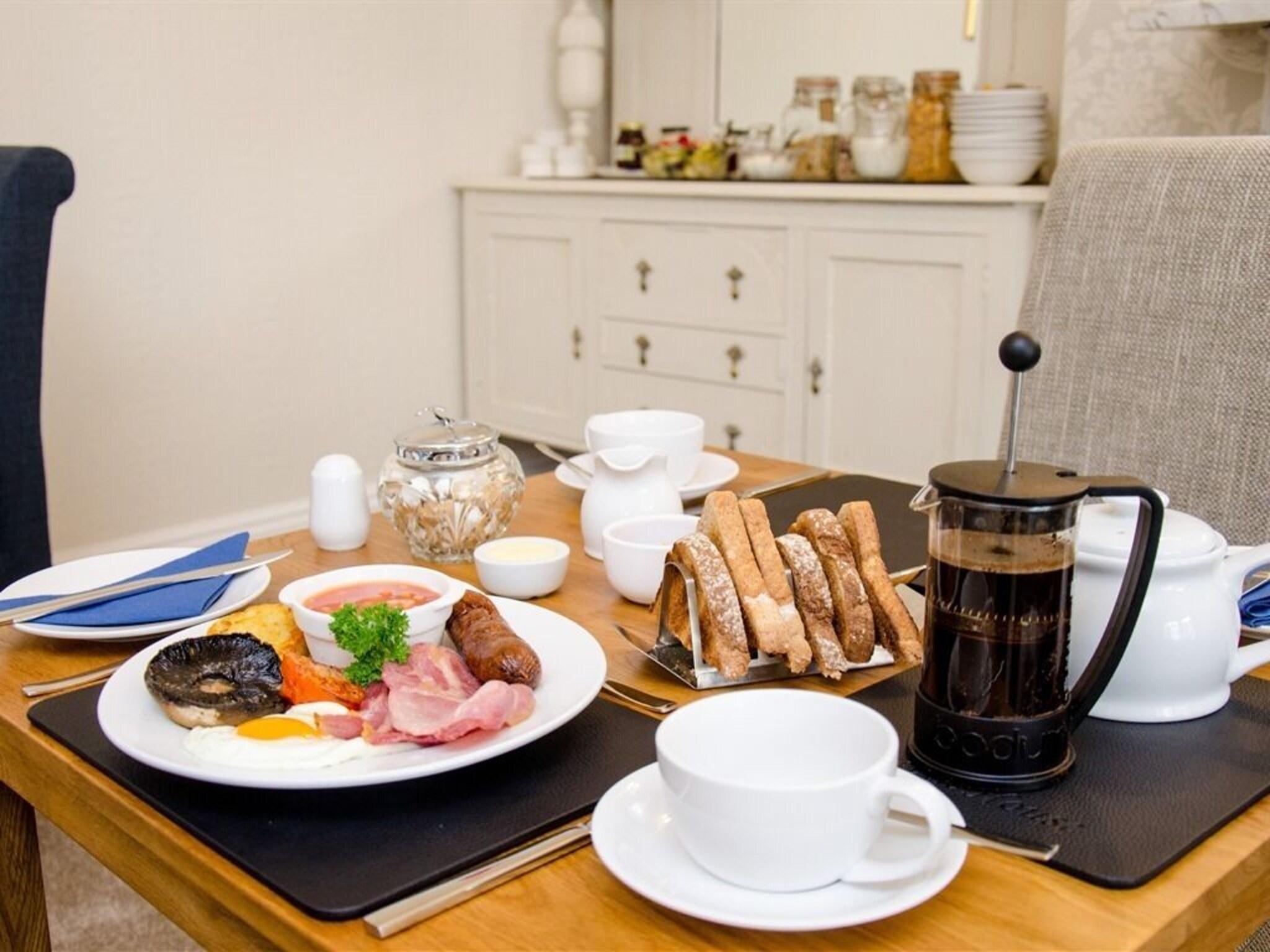 Rosslyn House by null