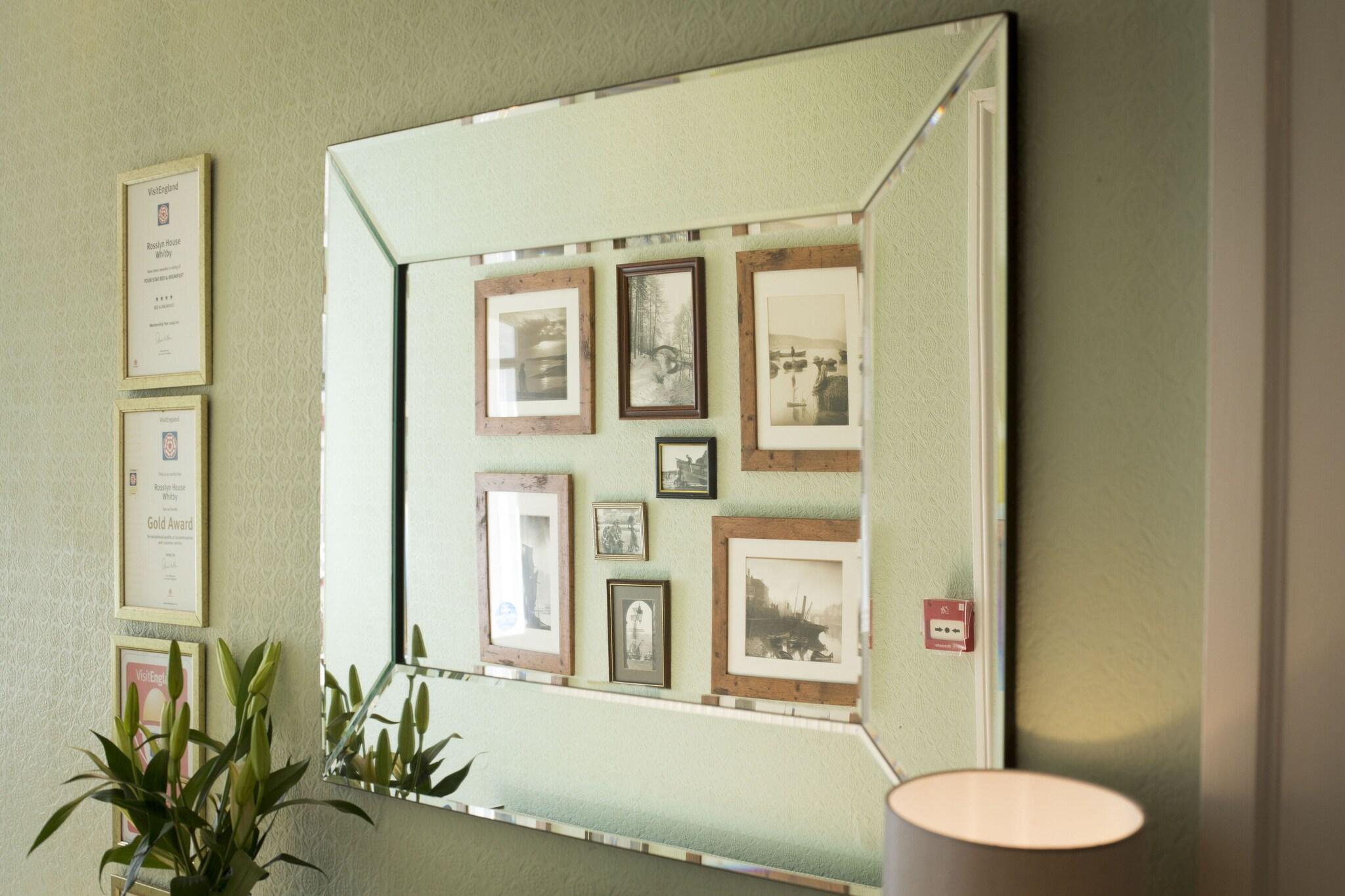 Rosslyn House by null