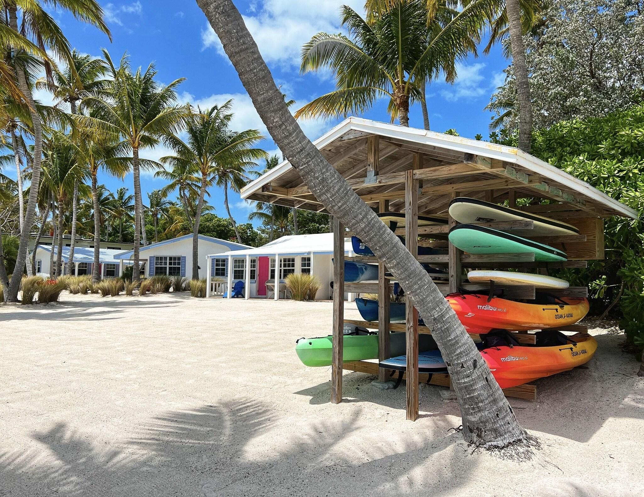 Pines & Palms Resort