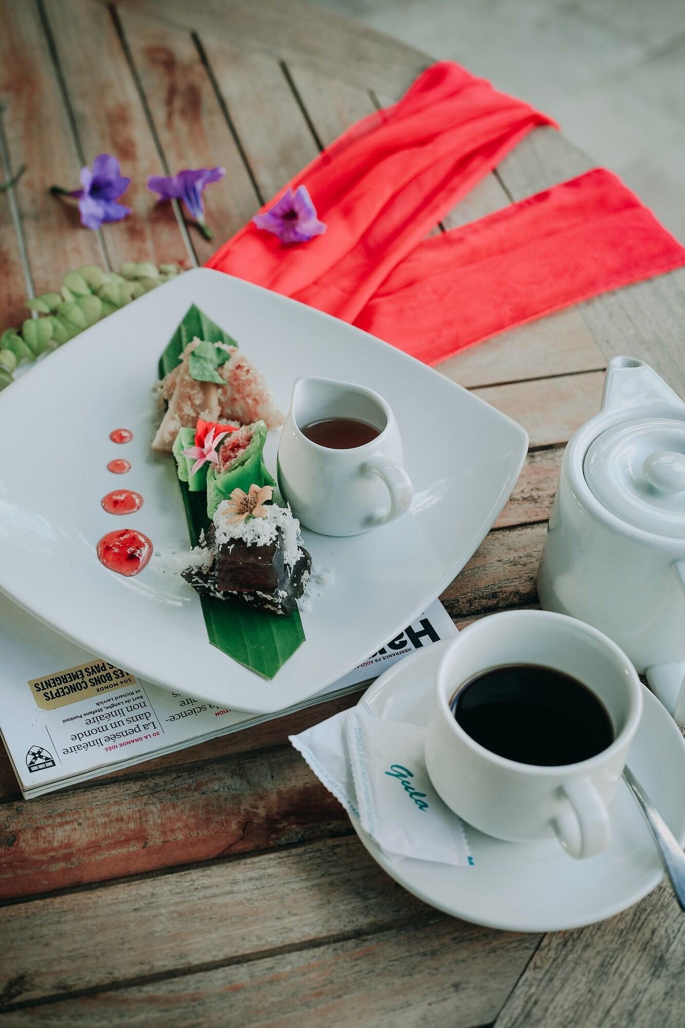 Tapa Bale Gede By Pramana