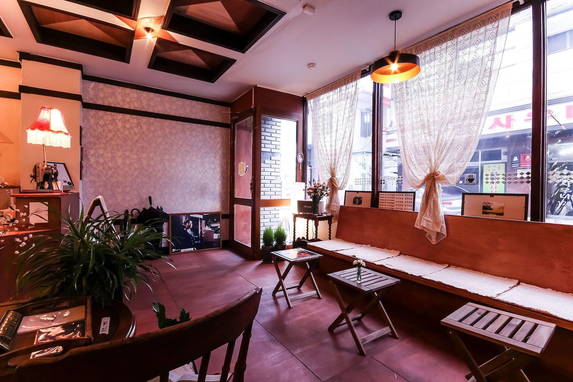 Gyeongju-Jang Guesthouse