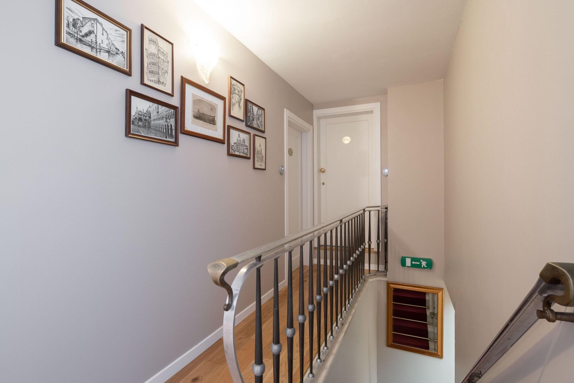 Hotel Herion - photo