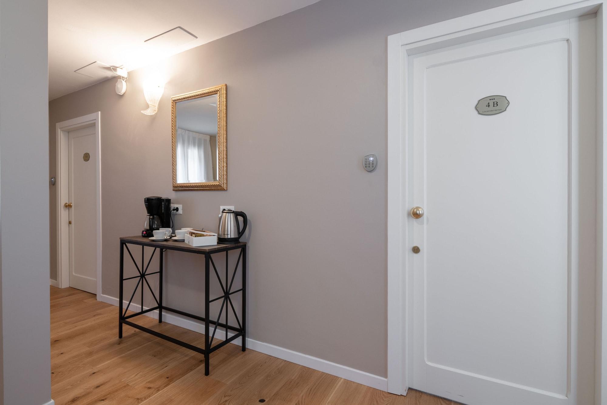 Hotel Herion - photo