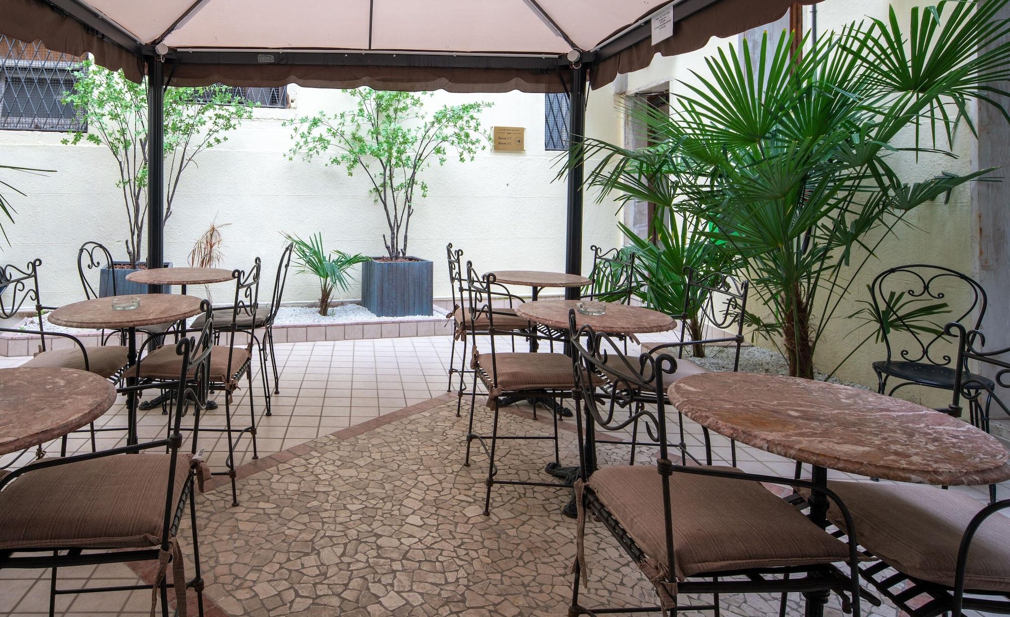 Hotel Herion - nuotrauka