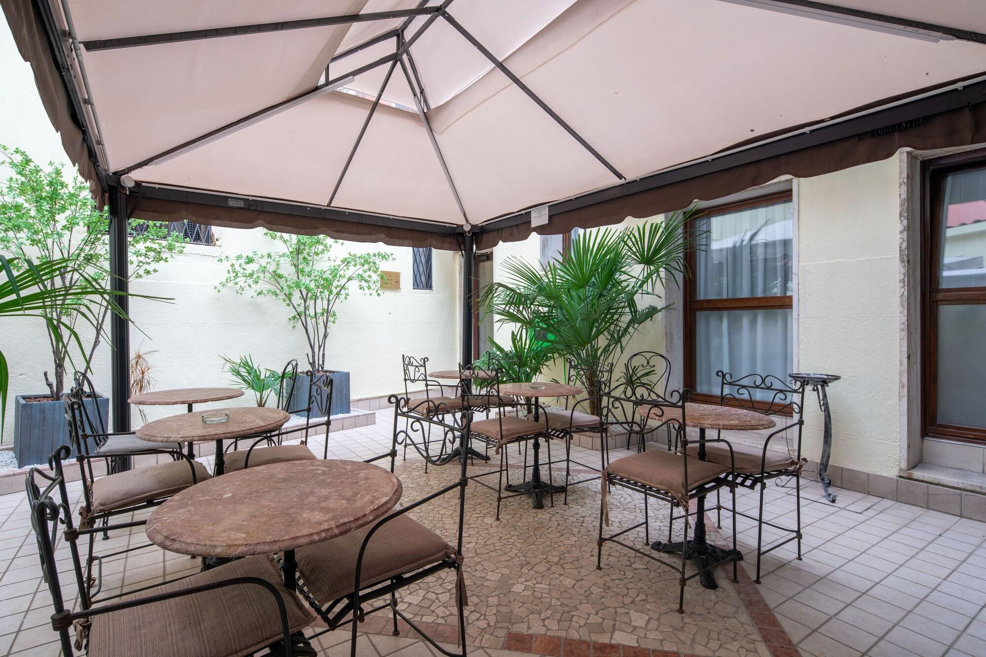 Hotel Herion - nuotrauka