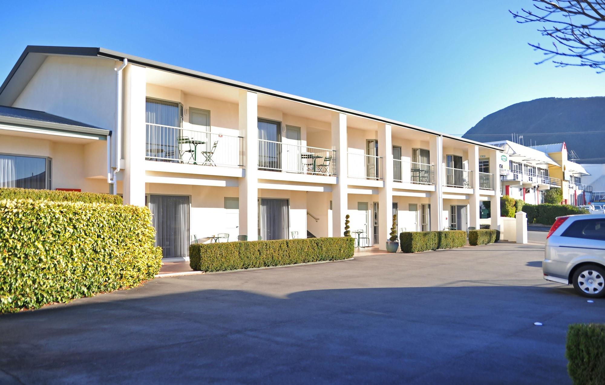 Jasmine Court Motel