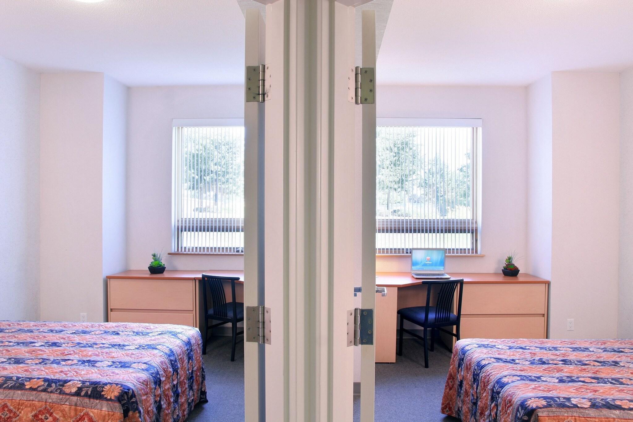 Residence & Conference Centre - Brampton