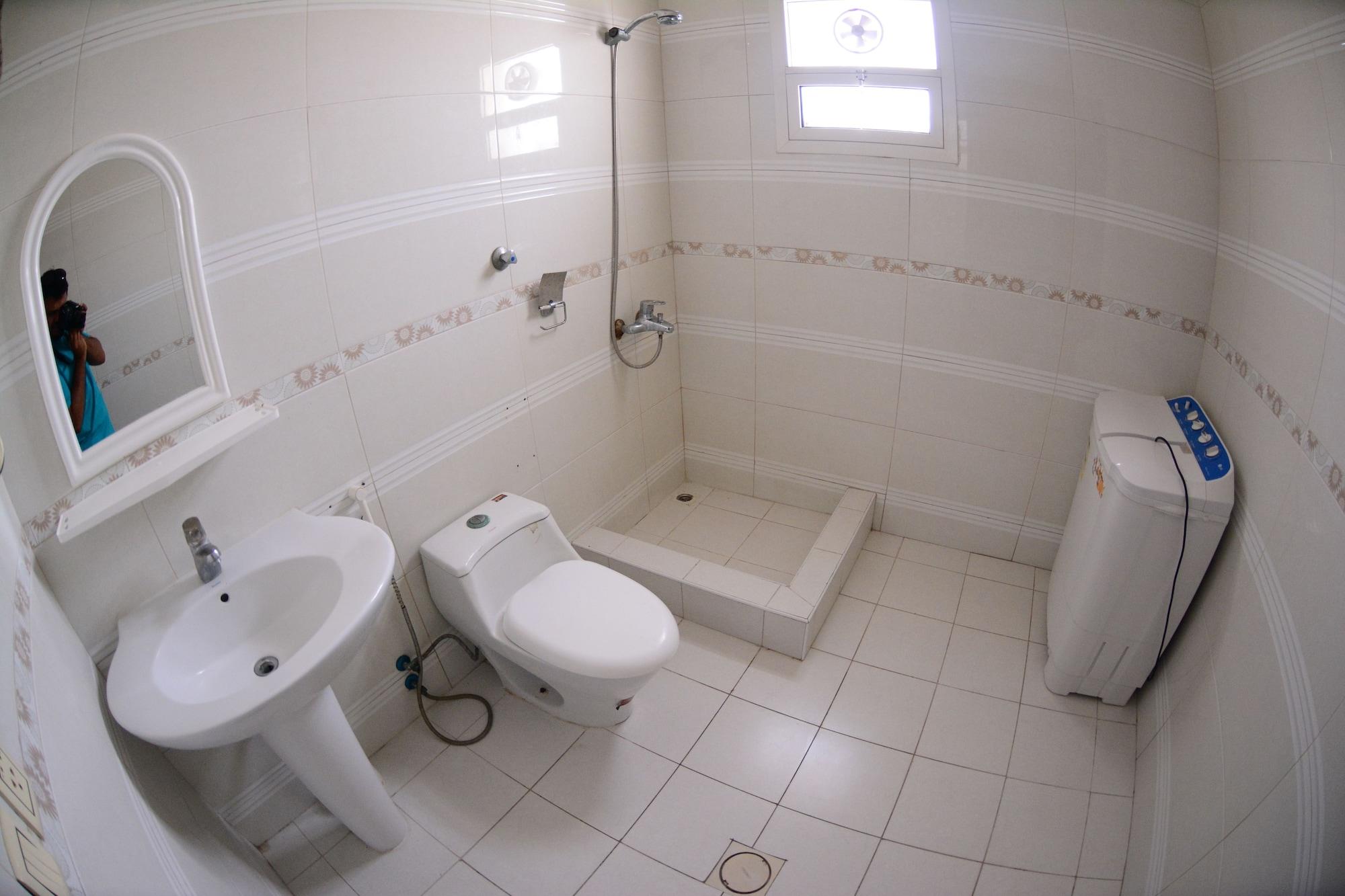 Al Eairy Furnished Apartments Dammam 4