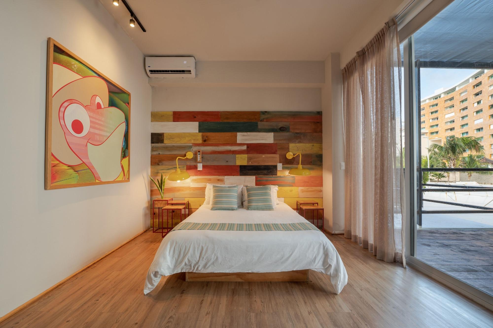 Mayan Monkey Cancún by null